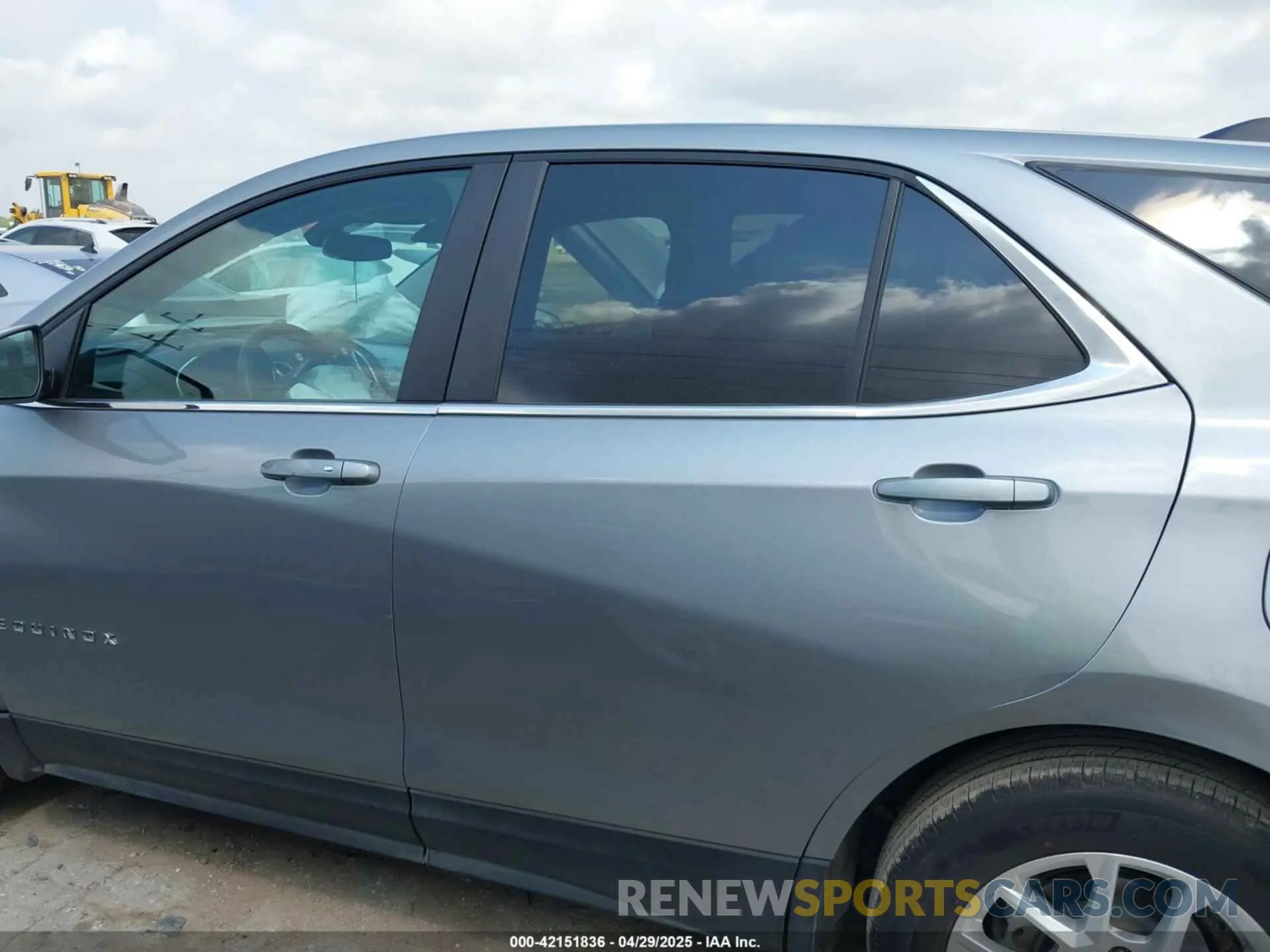 13 Photograph of a damaged car 3GNAXKEGXRL353449 CHEVROLET EQUINOX 2024
