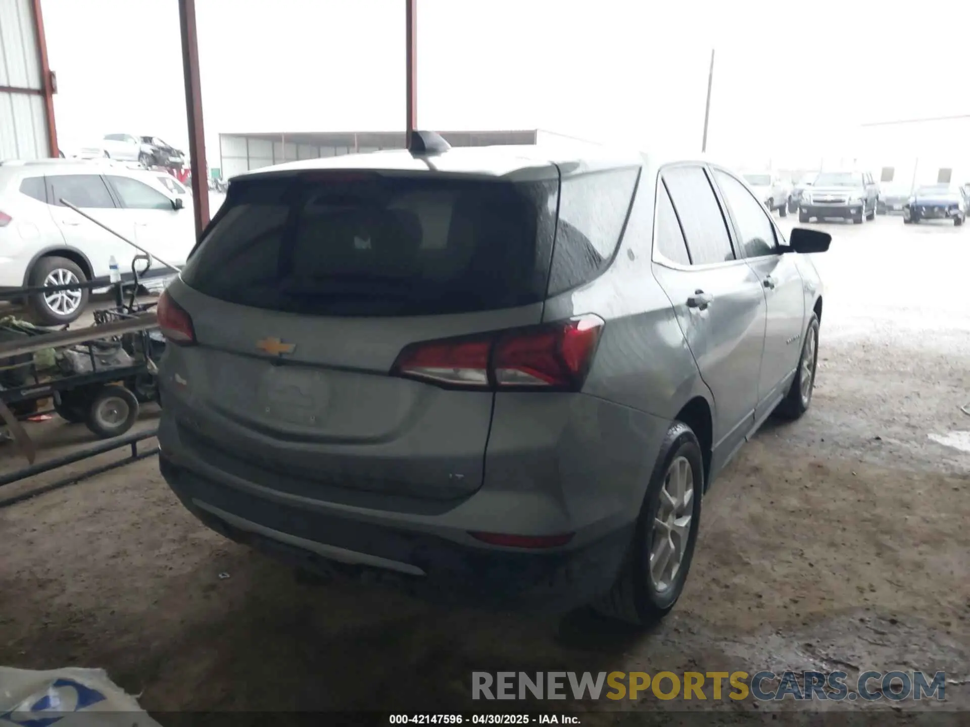 4 Photograph of a damaged car 3GNAXKEGXRS103571 CHEVROLET EQUINOX 2024
