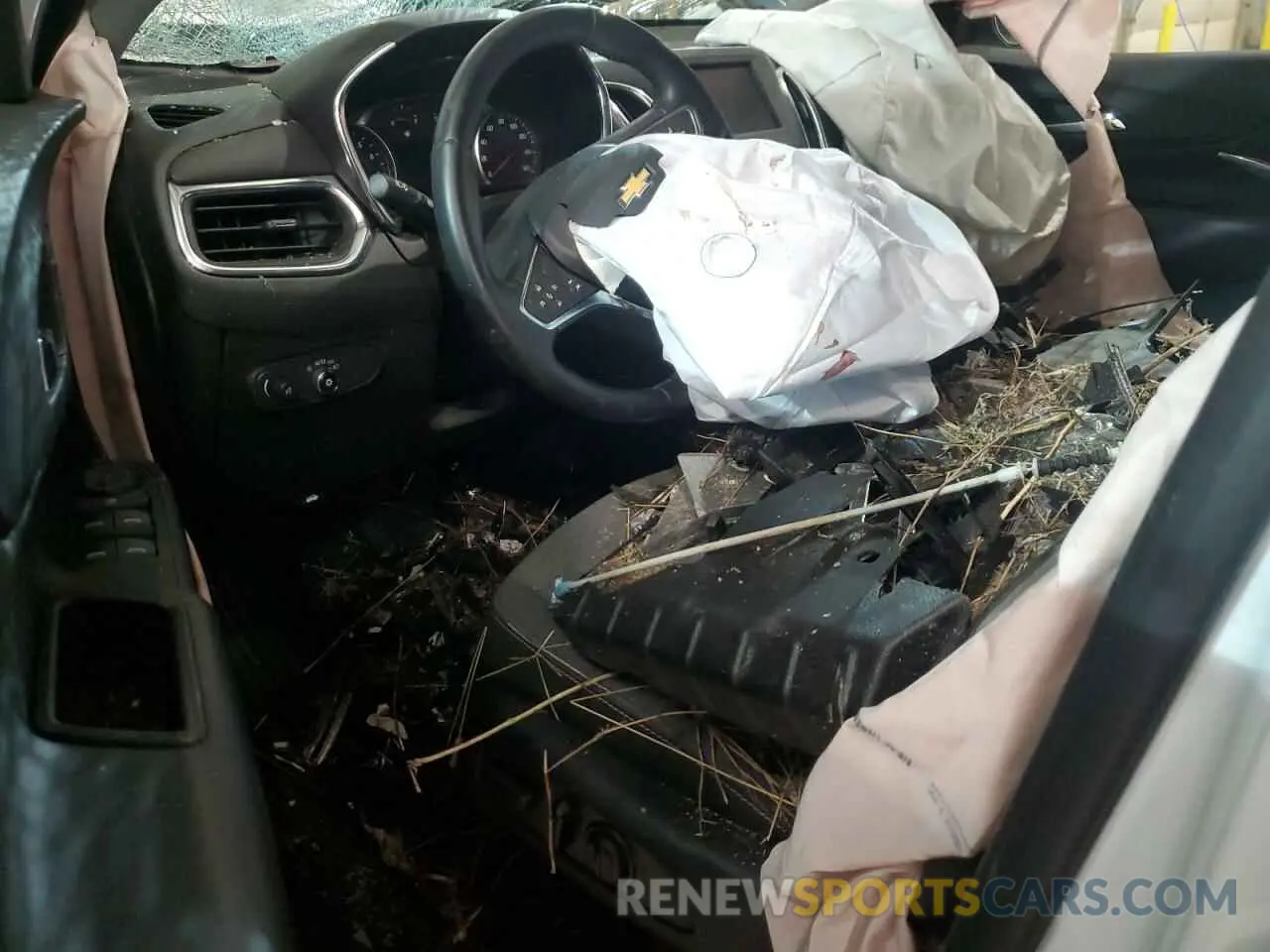 8 Photograph of a damaged car 3GNAXKEGXRS114733 CHEVROLET EQUINOX 2024