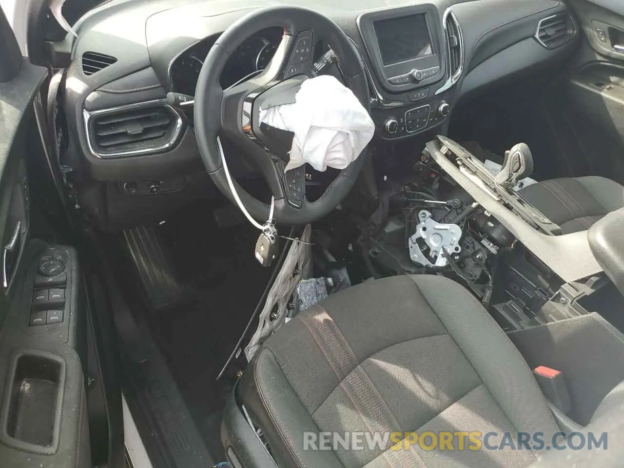 8 Photograph of a damaged car 3GNAXMEG0RL101656 CHEVROLET EQUINOX 2024