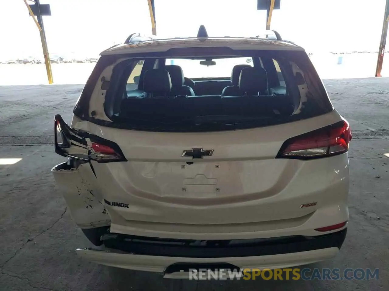6 Photograph of a damaged car 3GNAXMEG2RS109859 CHEVROLET EQUINOX 2024