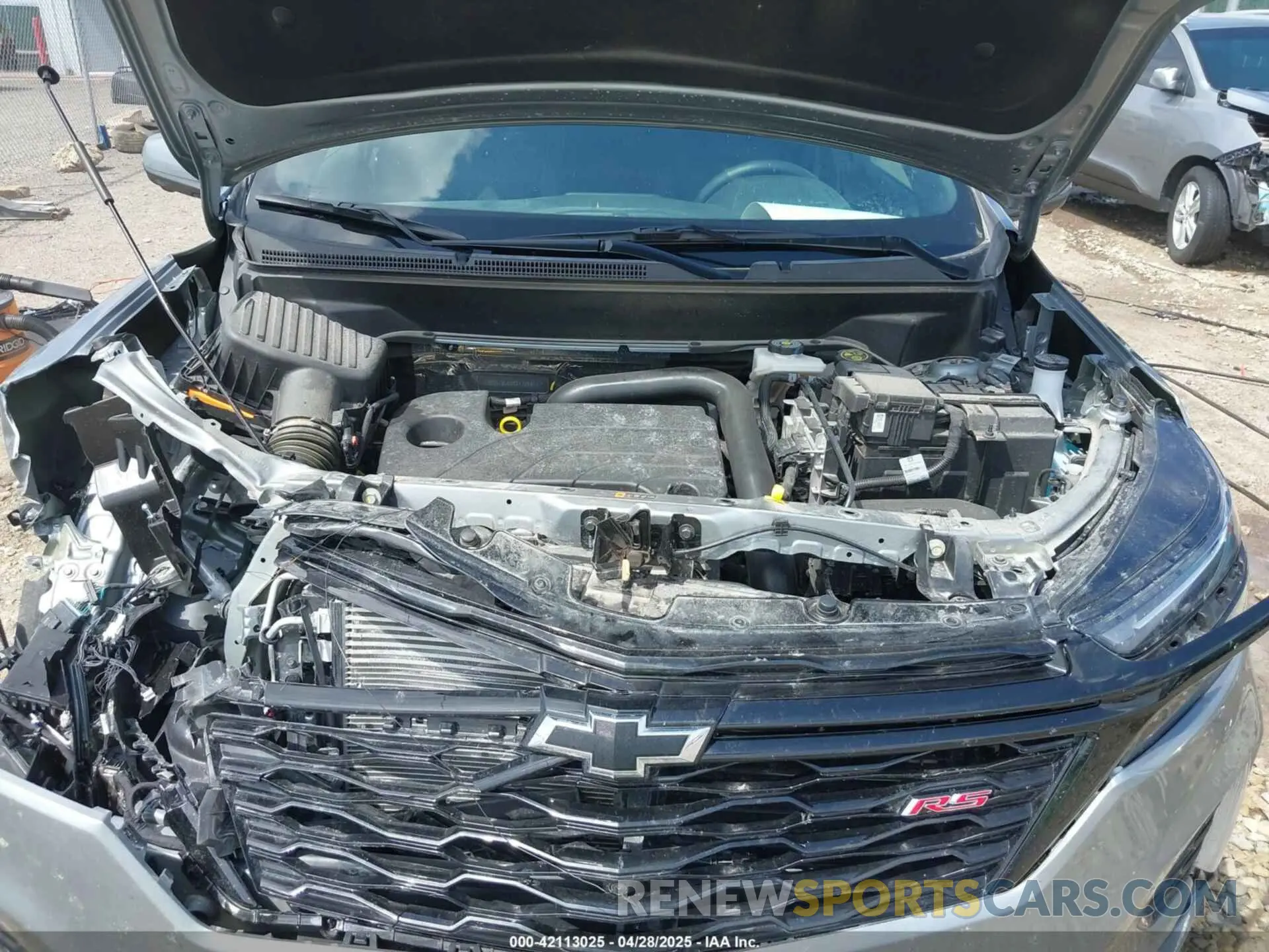 10 Photograph of a damaged car 3GNAXMEG2RS112681 CHEVROLET EQUINOX 2024