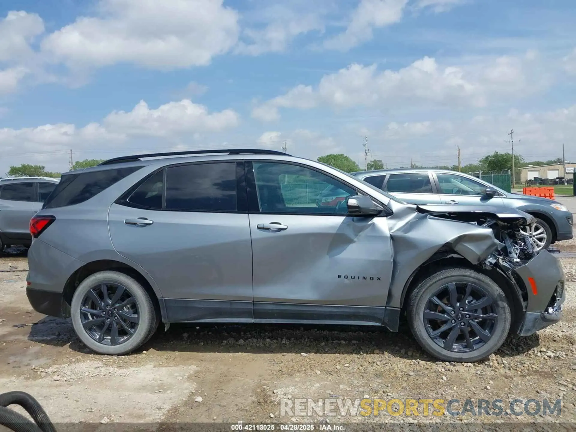 14 Photograph of a damaged car 3GNAXMEG2RS112681 CHEVROLET EQUINOX 2024