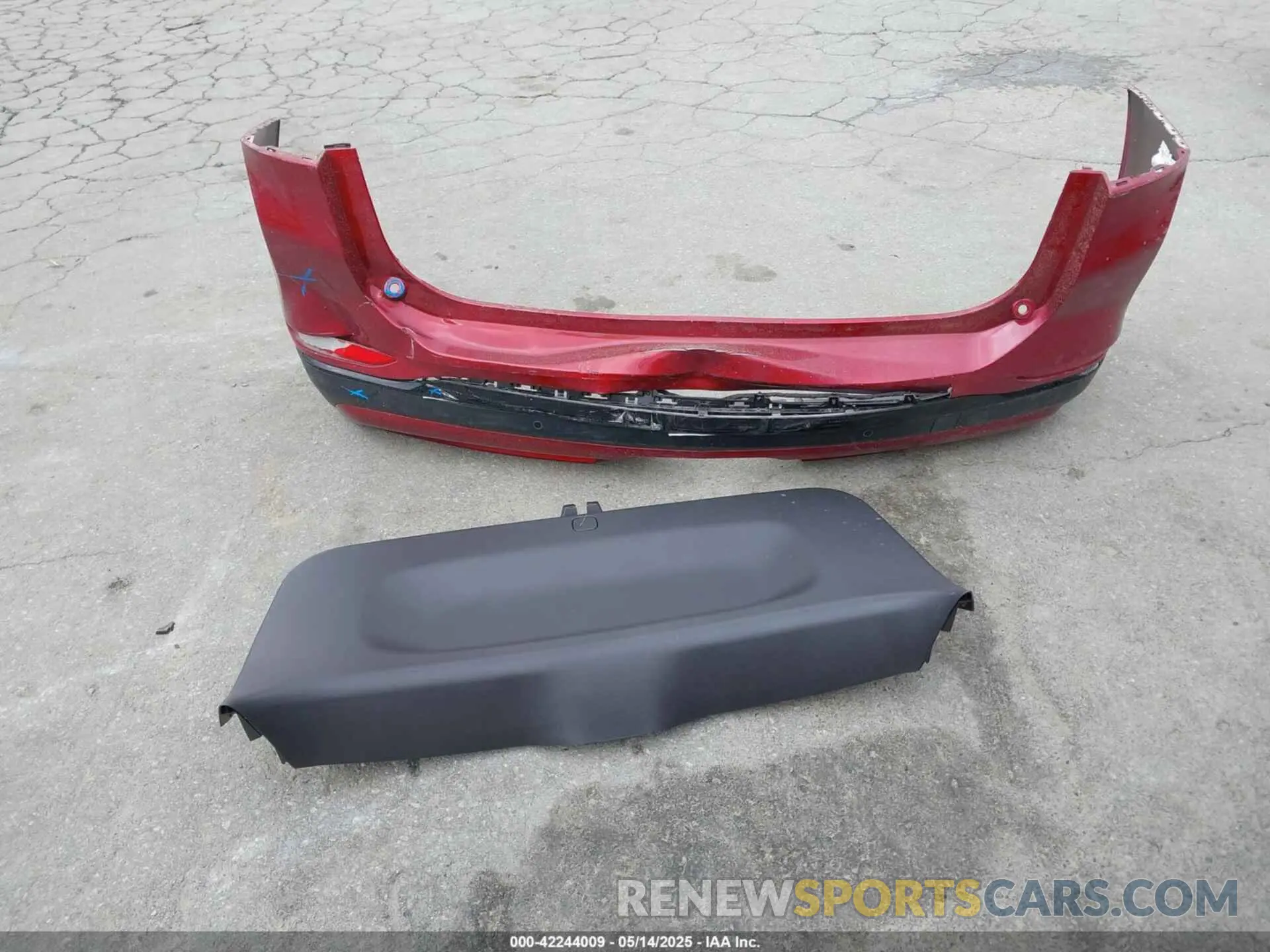 12 Photograph of a damaged car 3GNAXMEG3RL369603 CHEVROLET EQUINOX 2024
