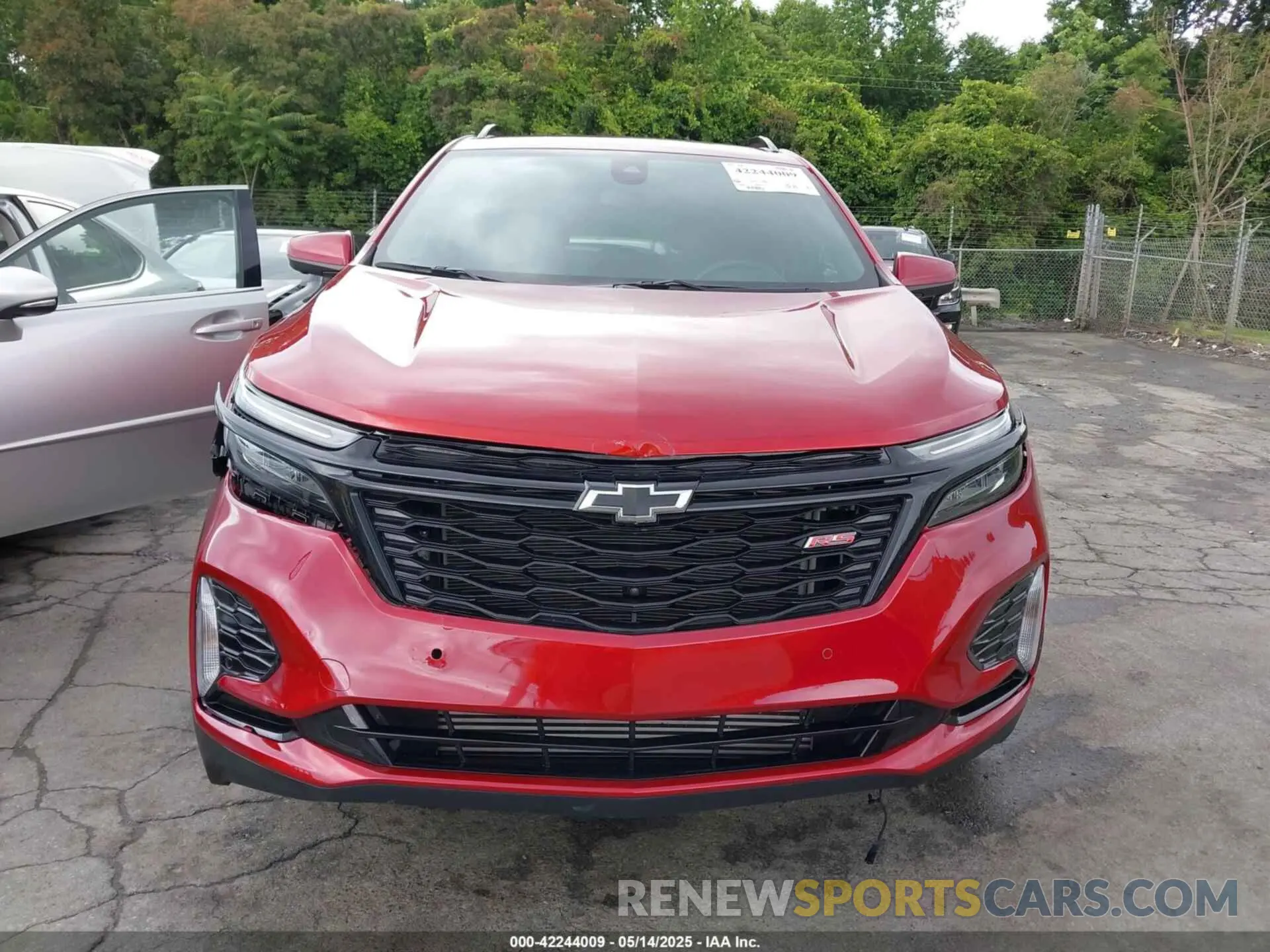 13 Photograph of a damaged car 3GNAXMEG3RL369603 CHEVROLET EQUINOX 2024