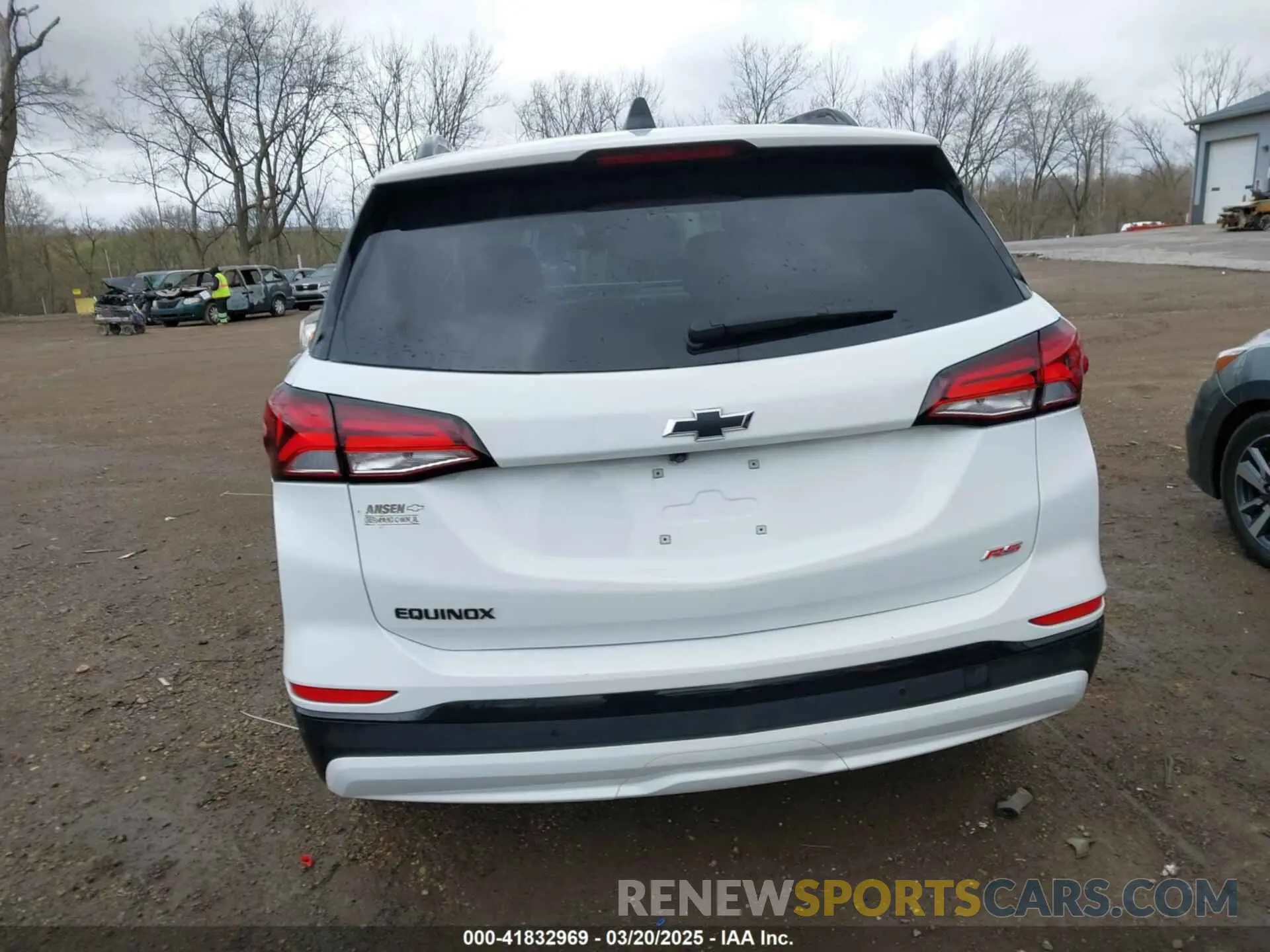 16 Photograph of a damaged car 3GNAXMEG4RS104243 CHEVROLET EQUINOX 2024
