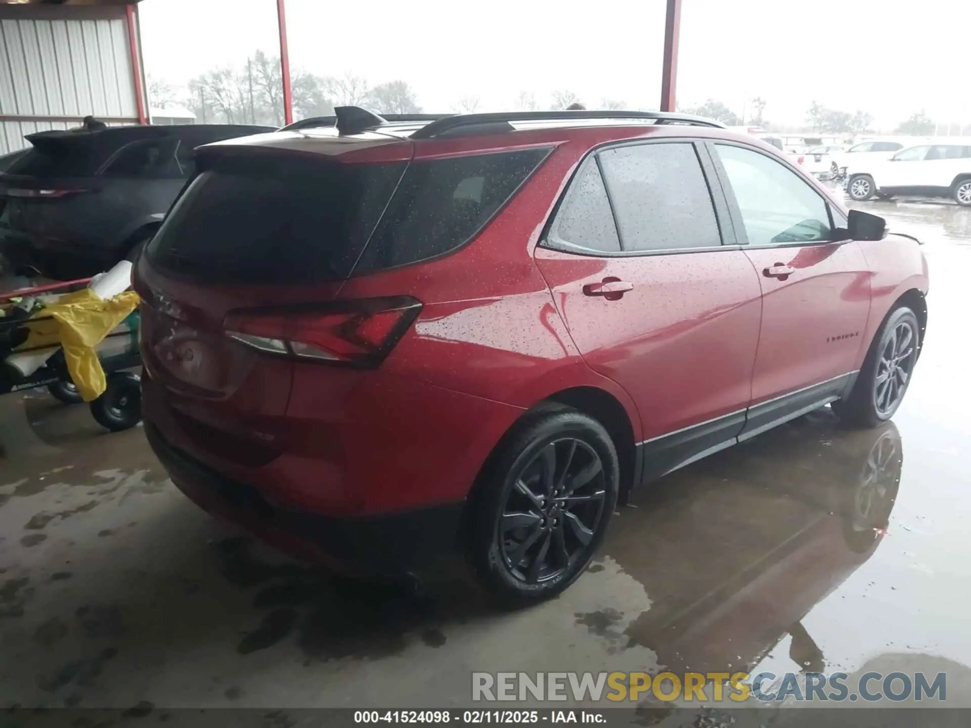 4 Photograph of a damaged car 3GNAXMEG5RS206537 CHEVROLET EQUINOX 2024