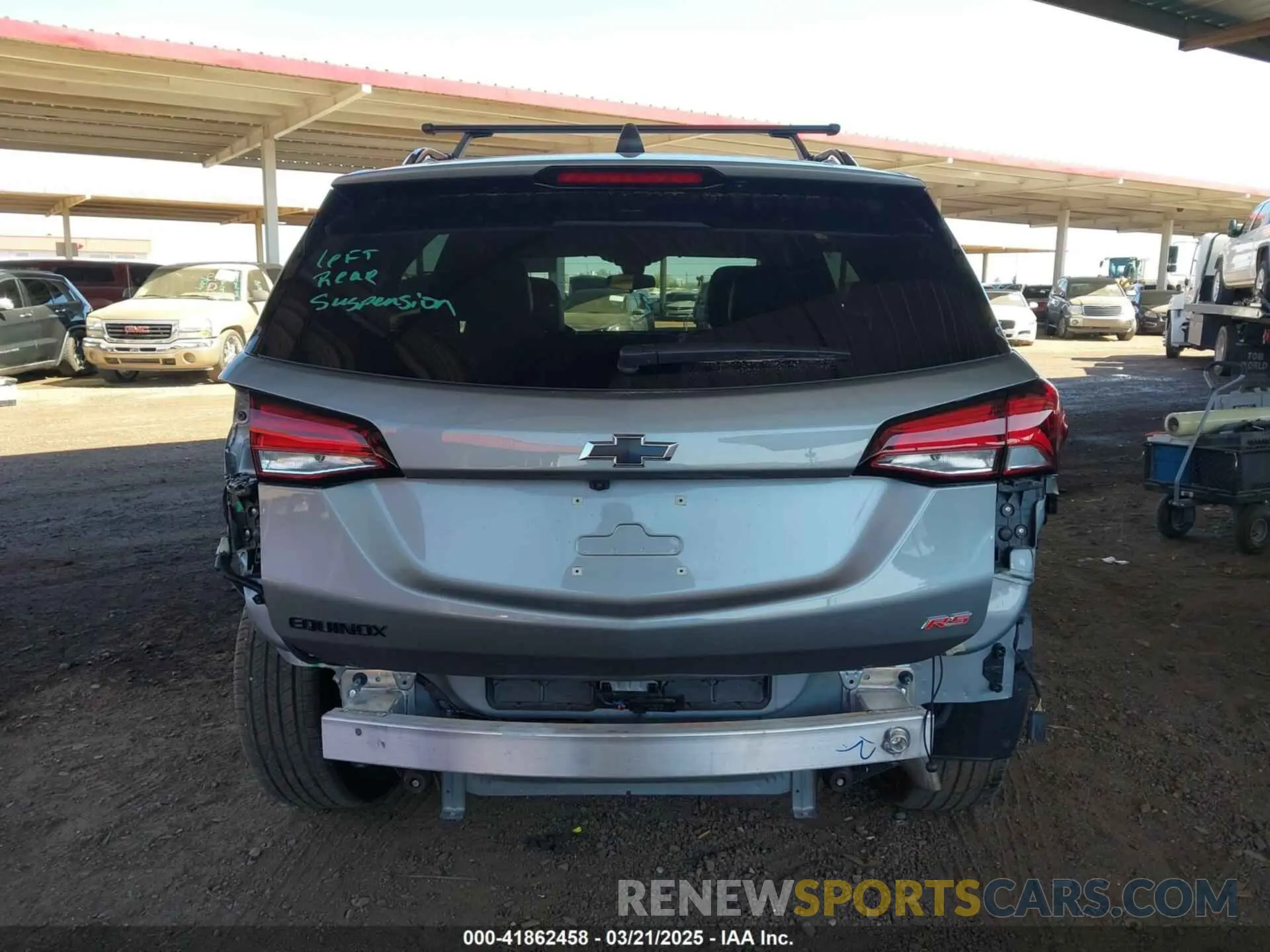 17 Photograph of a damaged car 3GNAXMEG6RS165691 CHEVROLET EQUINOX 2024