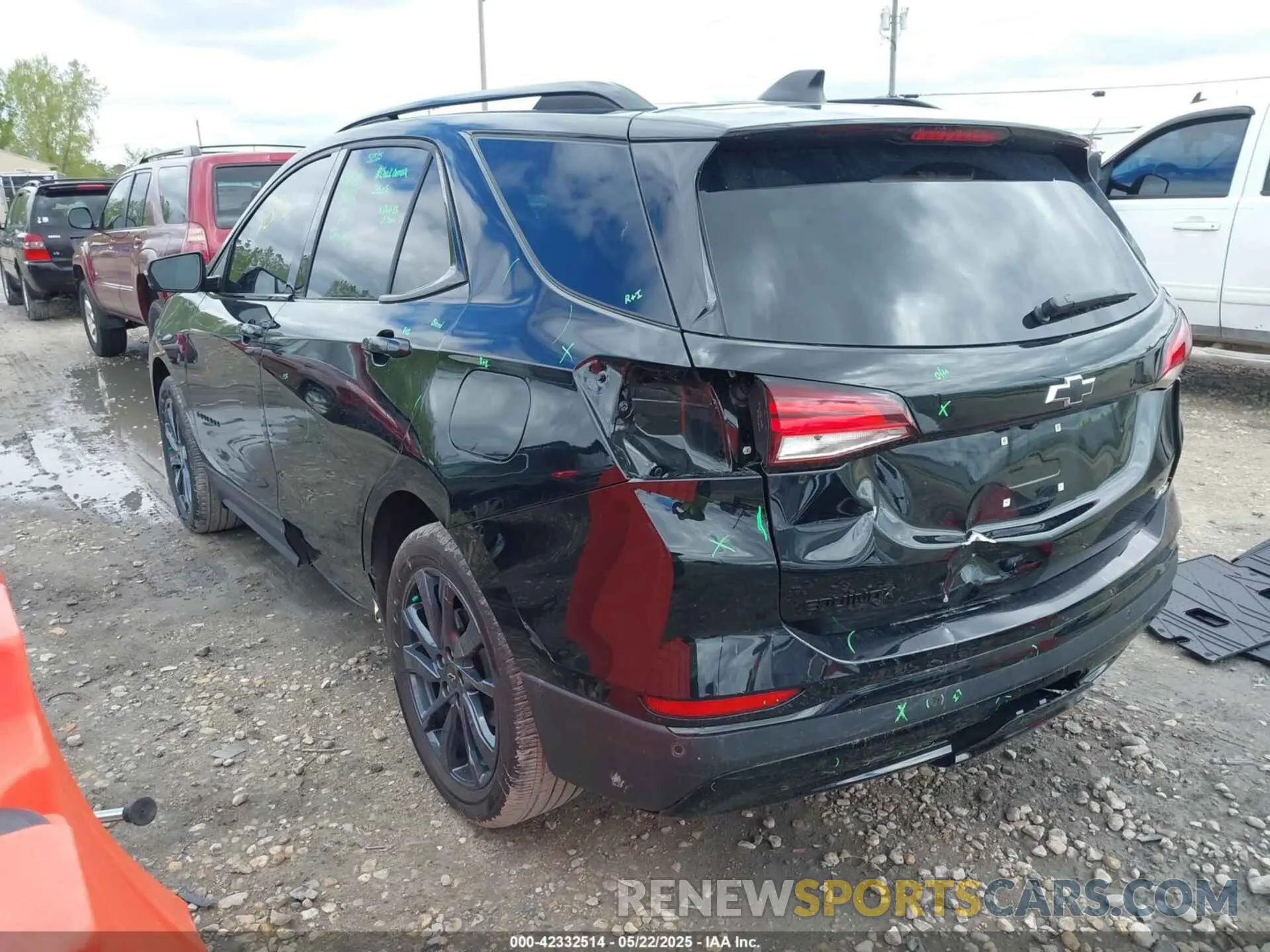 3 Photograph of a damaged car 3GNAXMEG7RL140387 CHEVROLET EQUINOX 2024