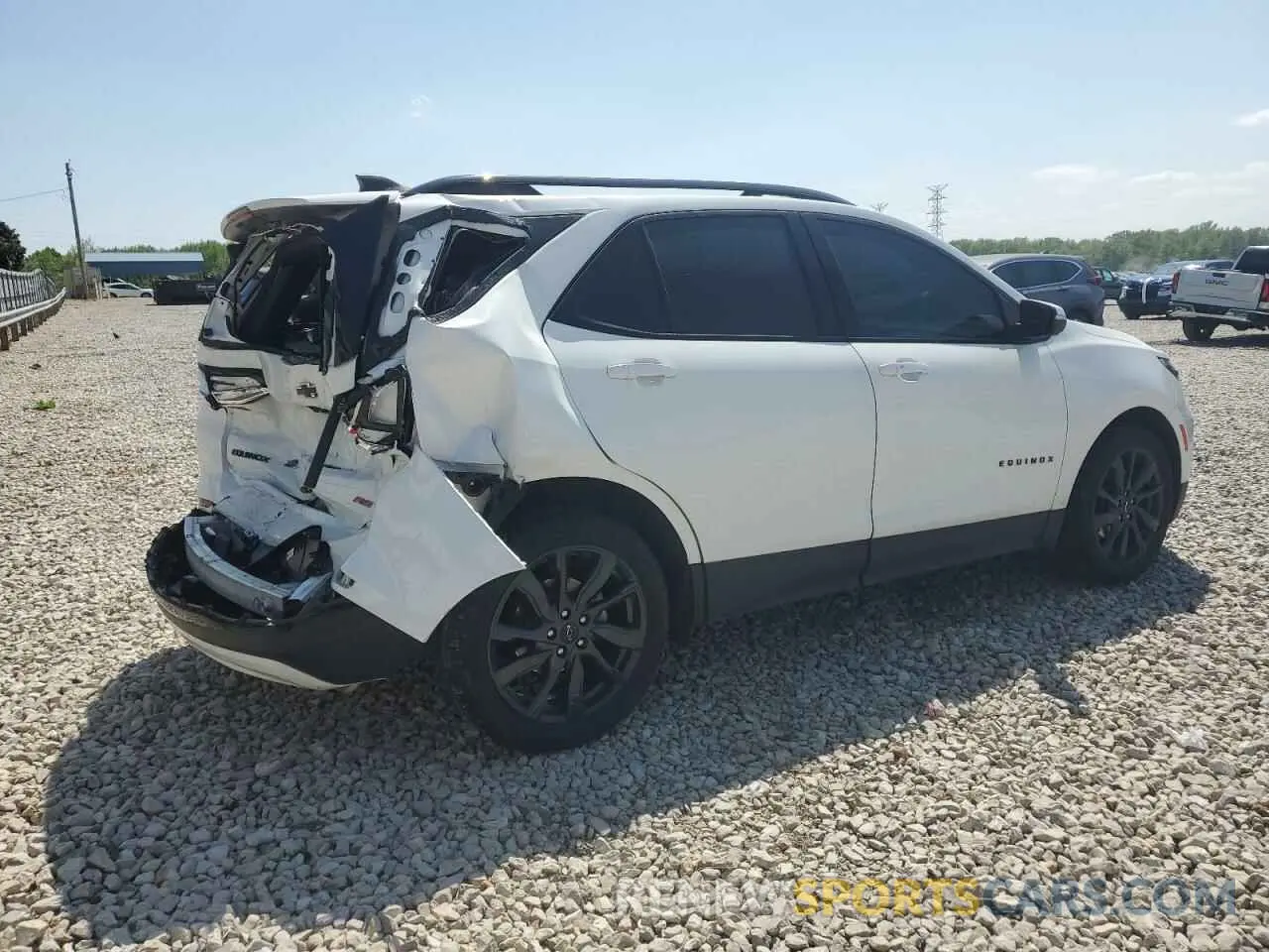3 Photograph of a damaged car 3GNAXMEG7RS194696 CHEVROLET EQUINOX 2024