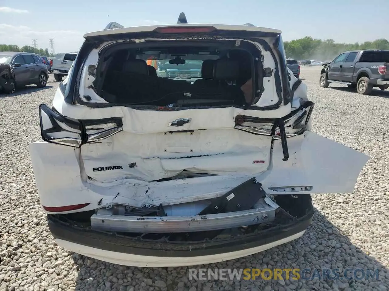 6 Photograph of a damaged car 3GNAXMEG7RS194696 CHEVROLET EQUINOX 2024