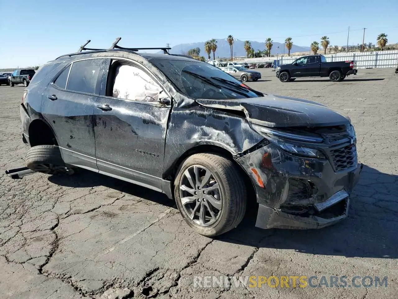 4 Photograph of a damaged car 3GNAXMEG9RL114096 CHEVROLET EQUINOX 2024