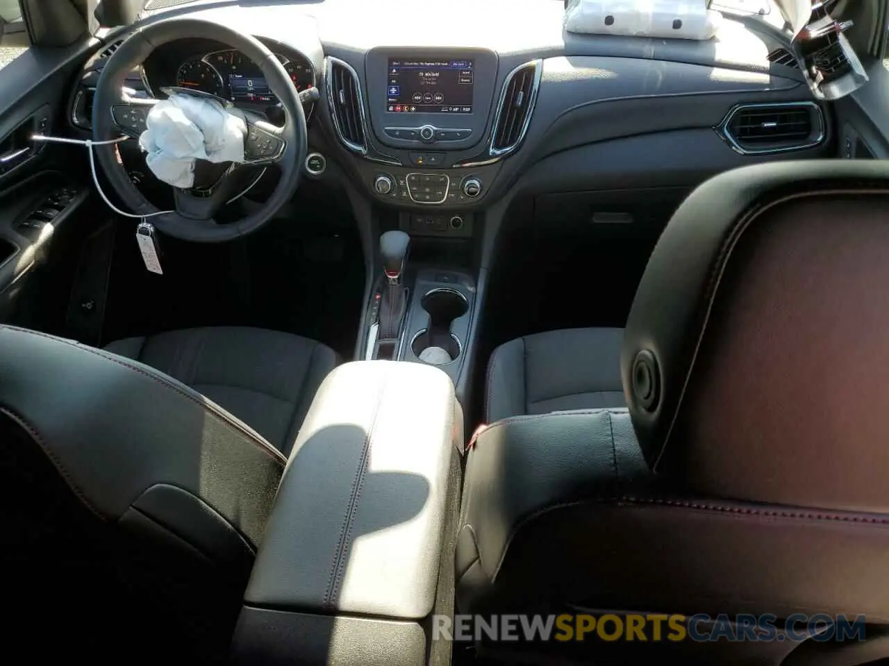 8 Photograph of a damaged car 3GNAXMEG9RS122480 CHEVROLET EQUINOX 2024