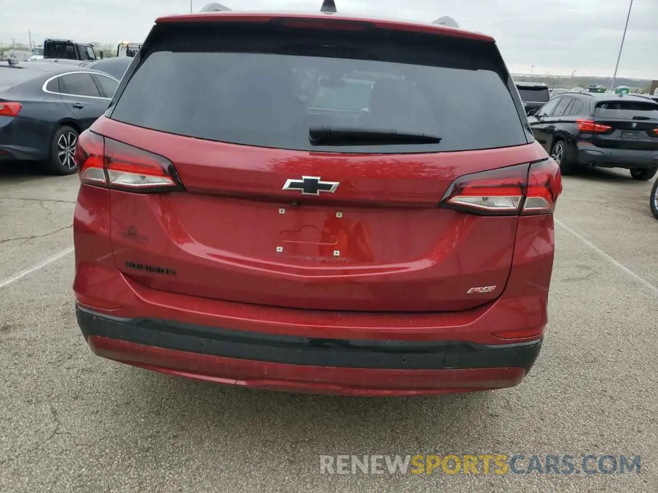 6 Photograph of a damaged car 3GNAXMEG9RS221056 CHEVROLET EQUINOX 2024
