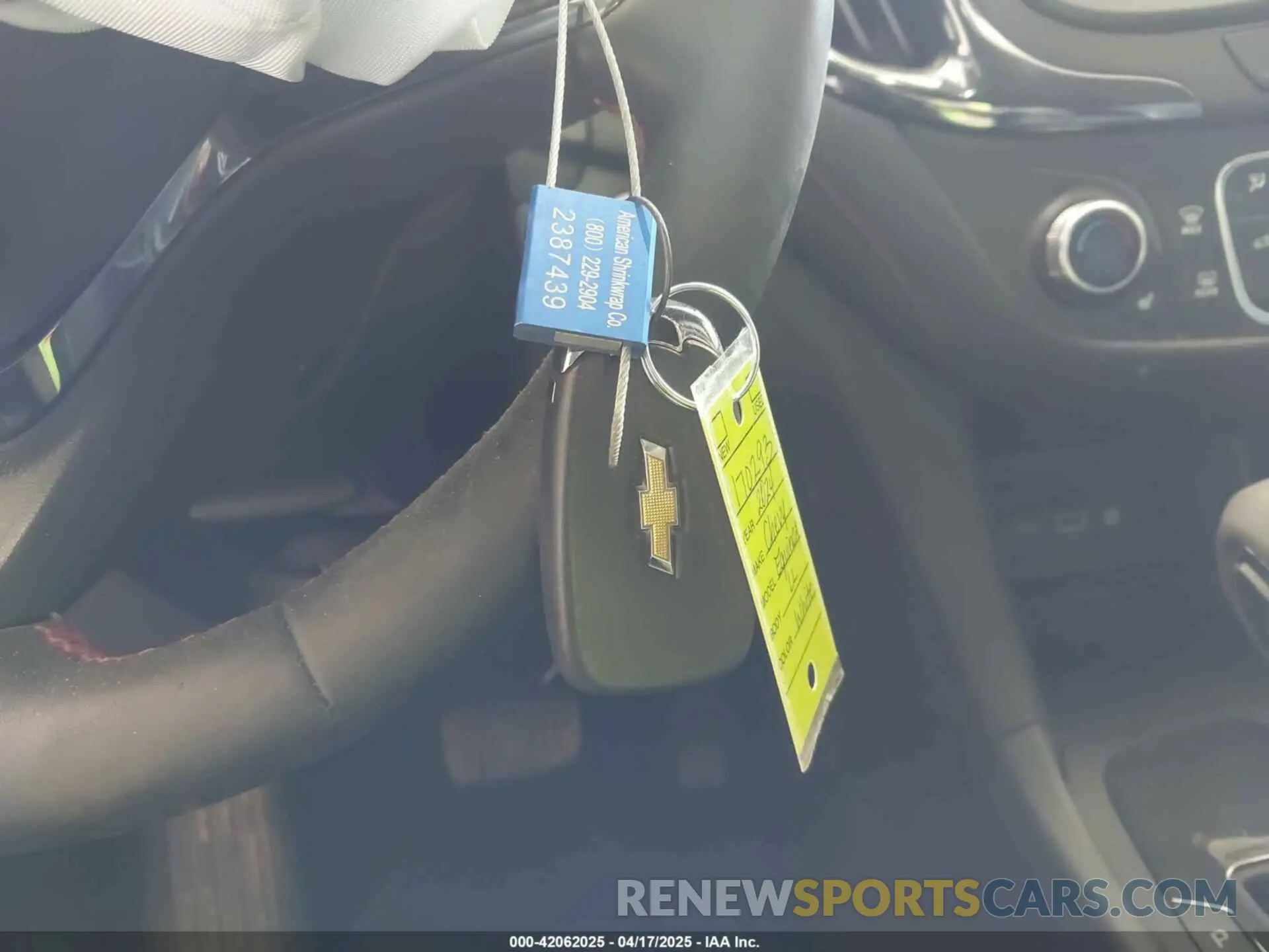 11 Photograph of a damaged car 3GNAXMEGXRL210156 CHEVROLET EQUINOX 2024
