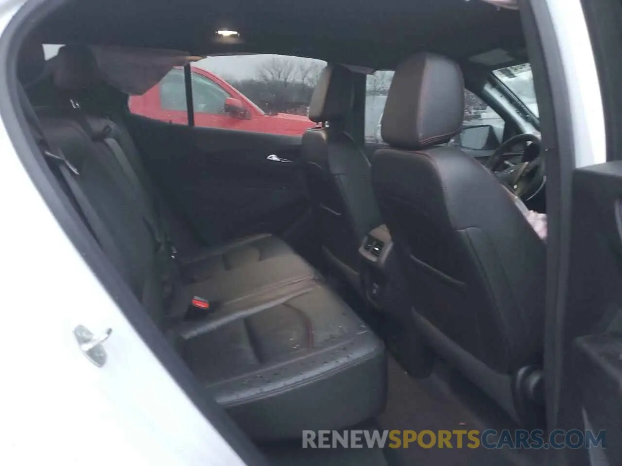 11 Photograph of a damaged car 3GNAXMEGXRS130622 CHEVROLET EQUINOX 2024