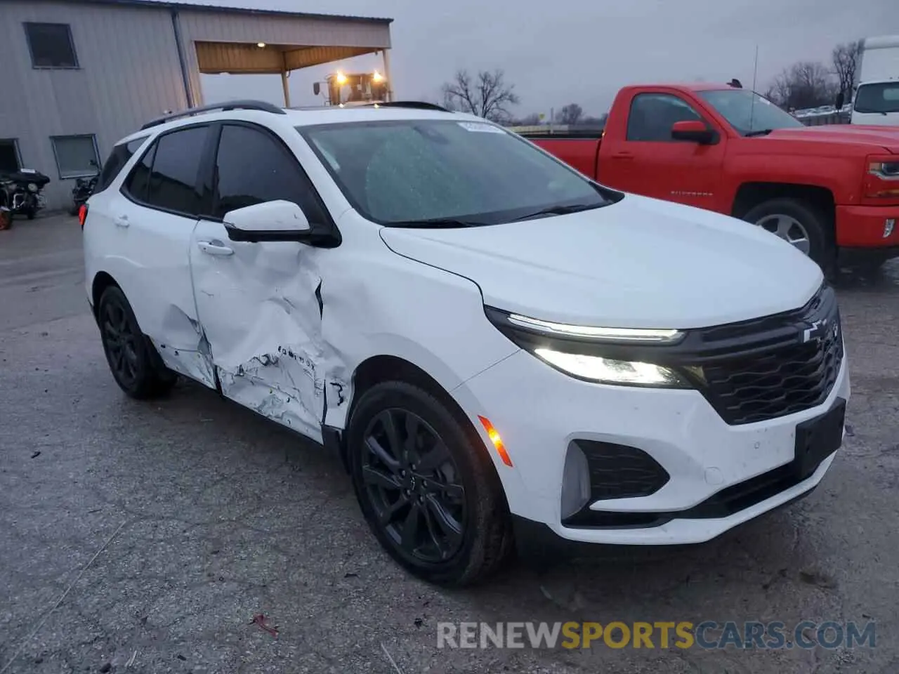 4 Photograph of a damaged car 3GNAXMEGXRS130622 CHEVROLET EQUINOX 2024