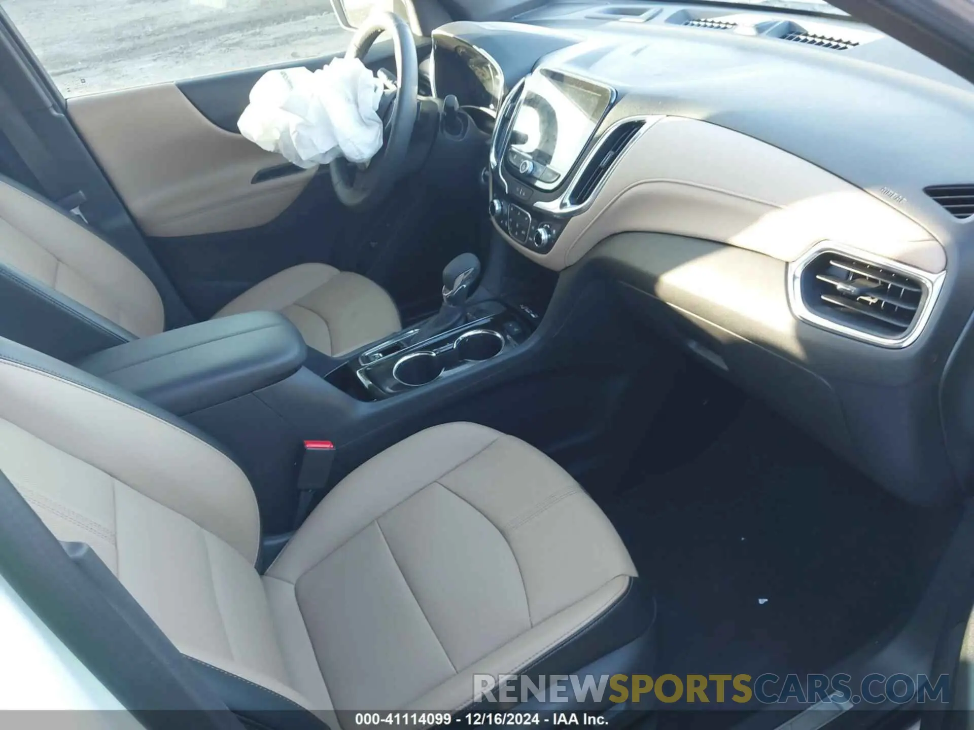 5 Photograph of a damaged car 3GNAXNEG4RL287546 CHEVROLET EQUINOX 2024