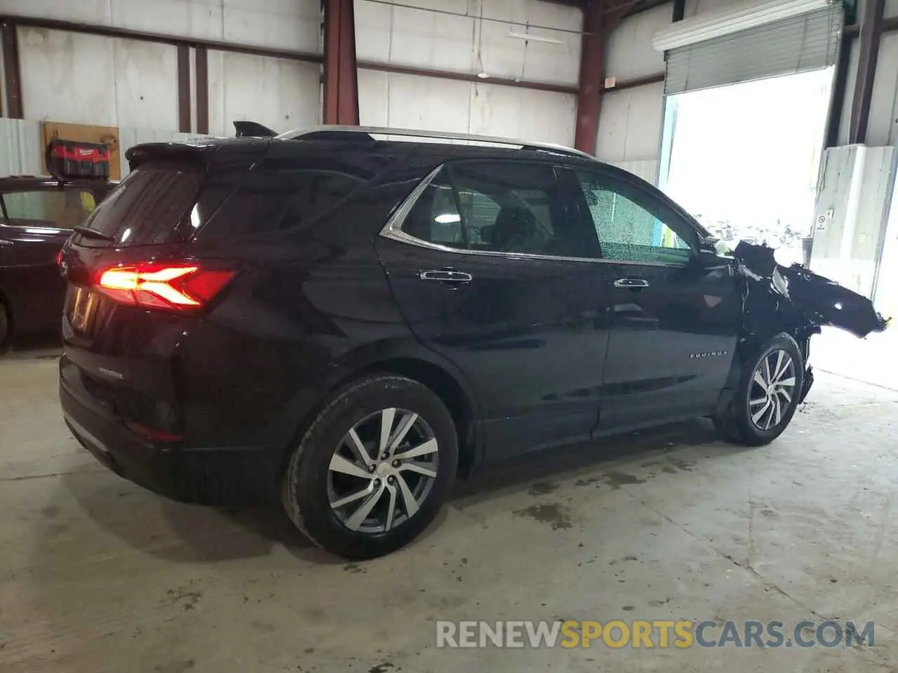 3 Photograph of a damaged car 3GNAXNEG4RL359426 CHEVROLET EQUINOX 2024