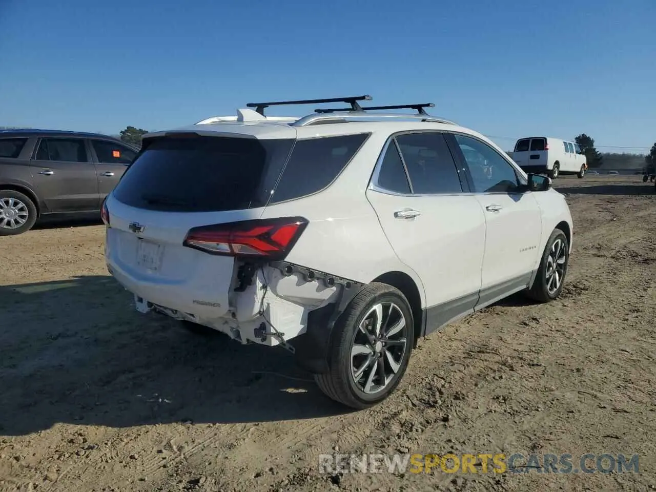 3 Photograph of a damaged car 3GNAXNEG5RL124212 CHEVROLET EQUINOX 2024