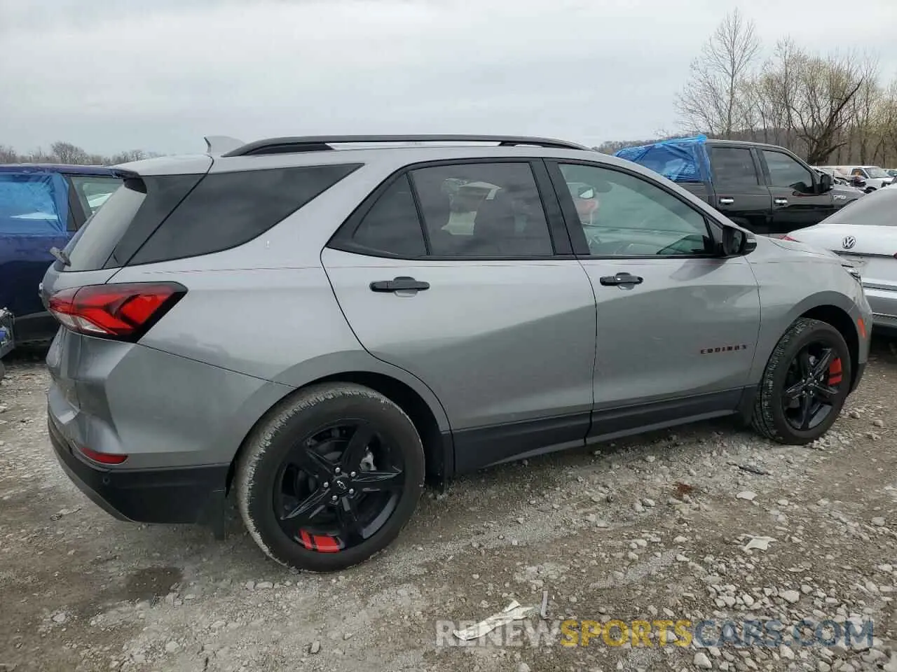3 Photograph of a damaged car 3GNAXNEG7RL333001 CHEVROLET EQUINOX 2024