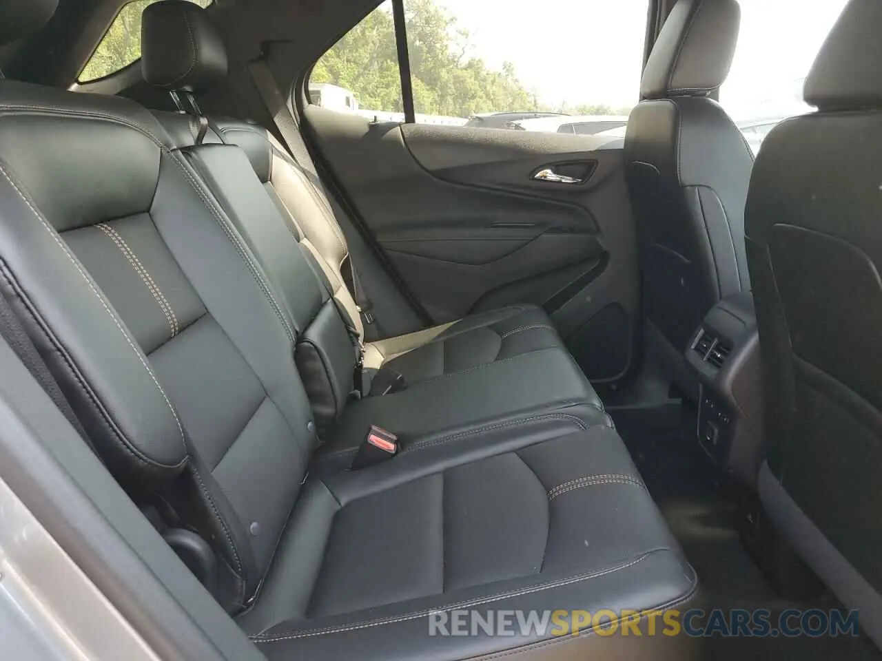 11 Photograph of a damaged car 3GNAXNEG9RL225351 CHEVROLET EQUINOX 2024