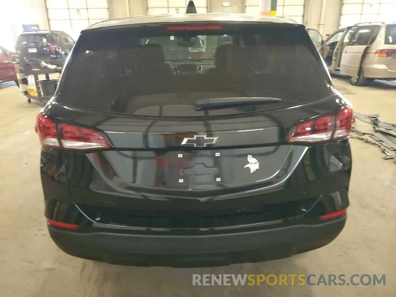6 Photograph of a damaged car 3GNAXSEG2RL158638 CHEVROLET EQUINOX 2024