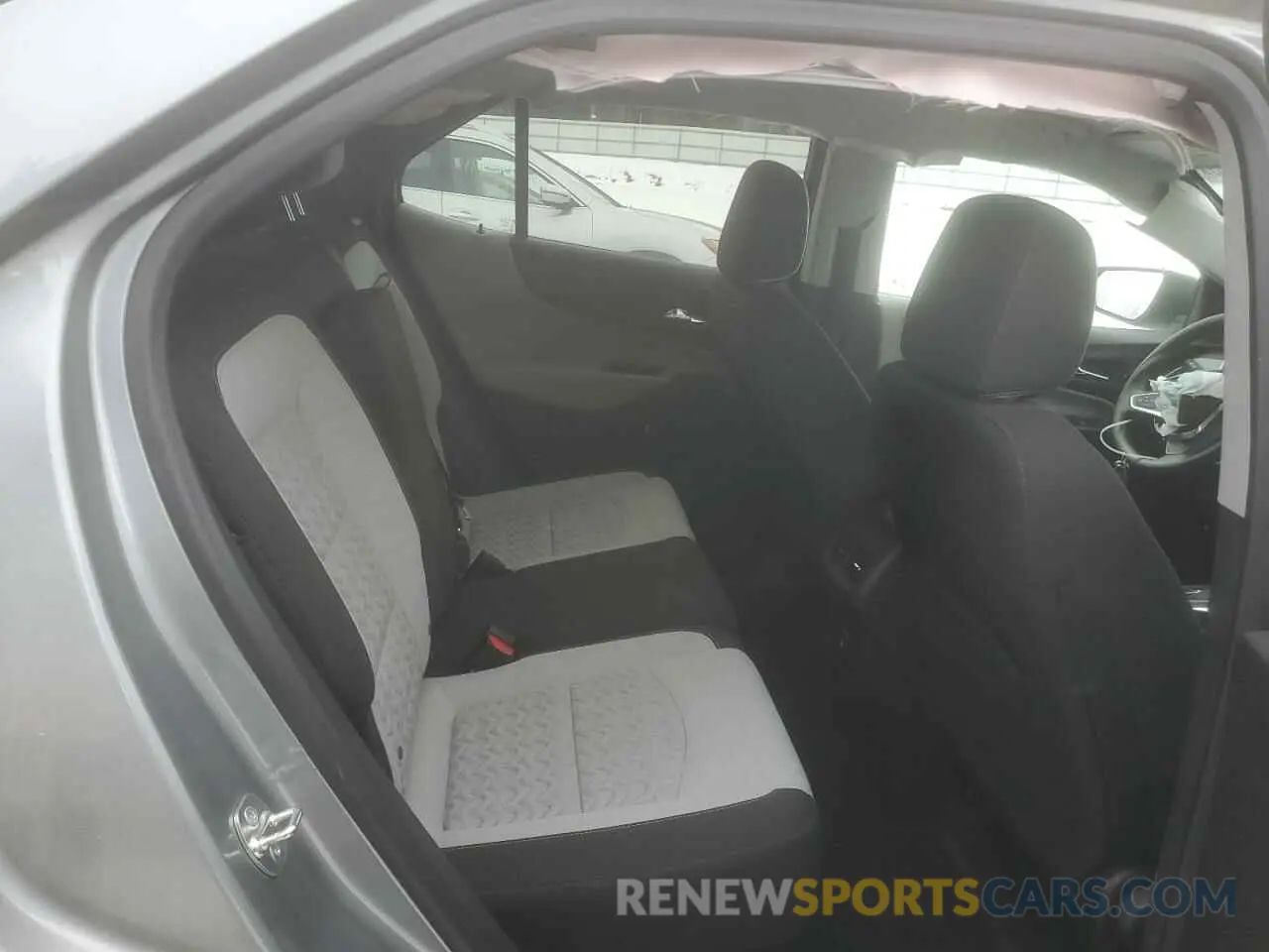 12 Photograph of a damaged car 3GNAXSEG2RL305931 CHEVROLET EQUINOX 2024