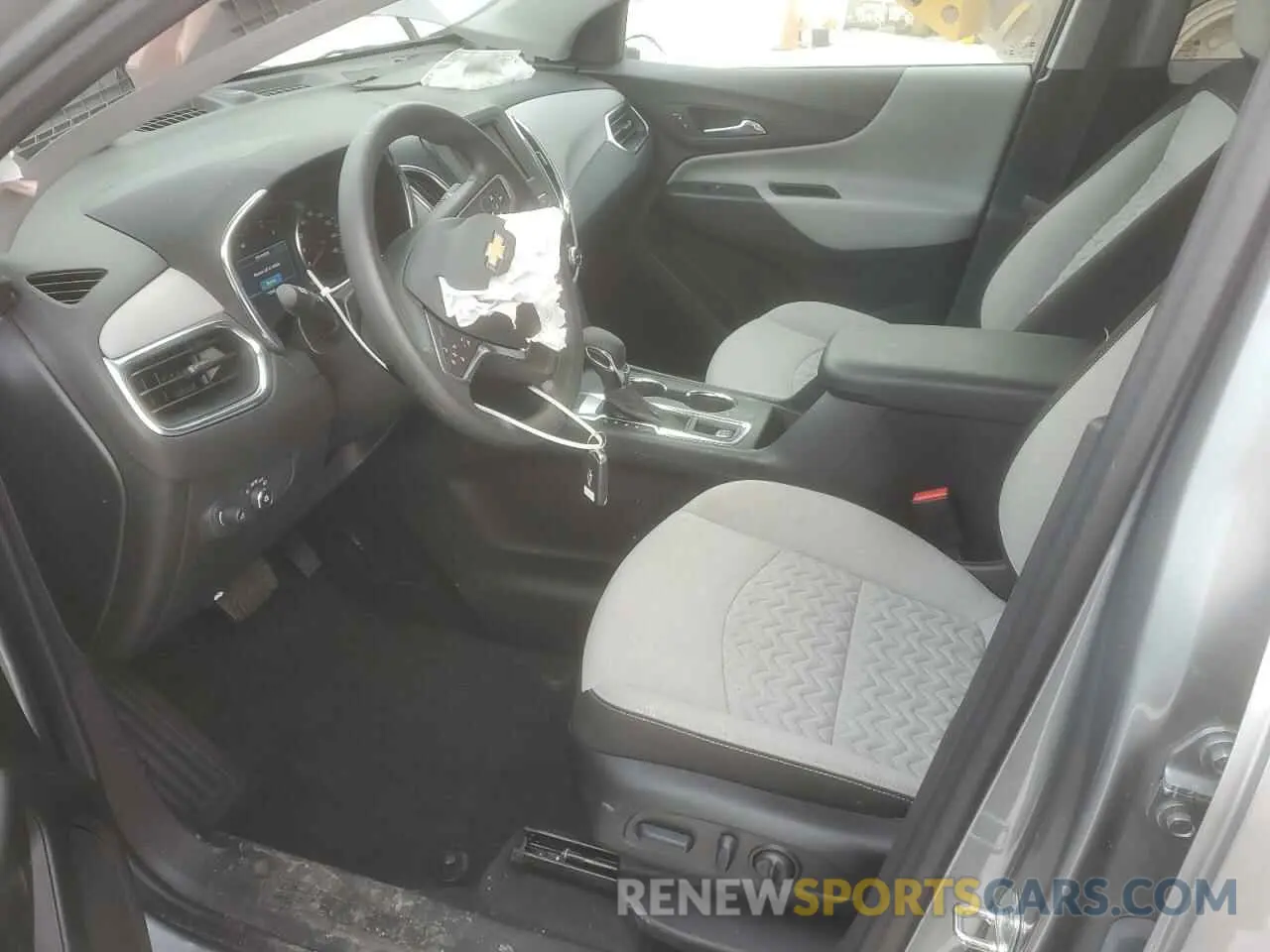 7 Photograph of a damaged car 3GNAXSEG2RL305931 CHEVROLET EQUINOX 2024
