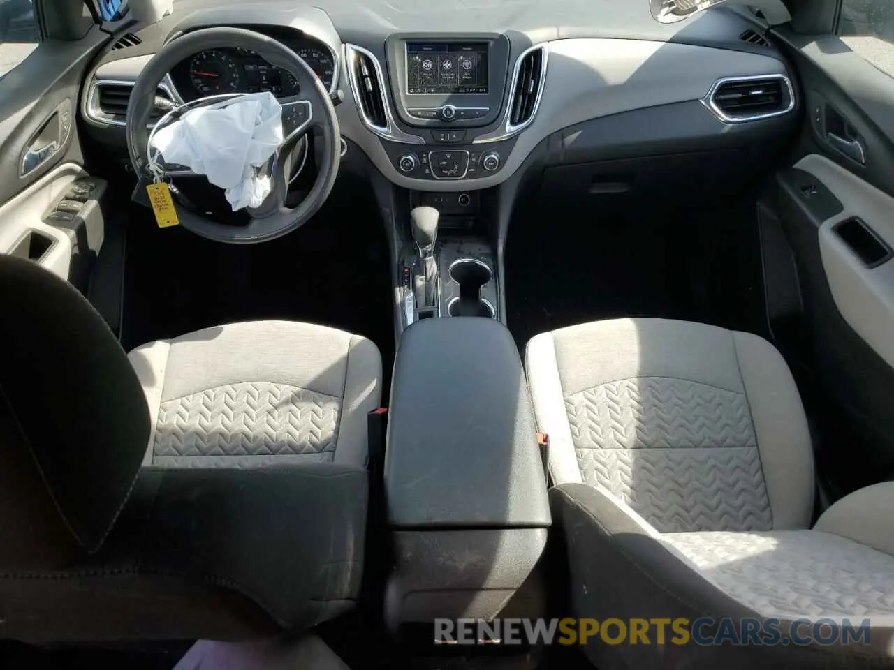 8 Photograph of a damaged car 3GNAXSEG3RL134364 CHEVROLET EQUINOX 2024