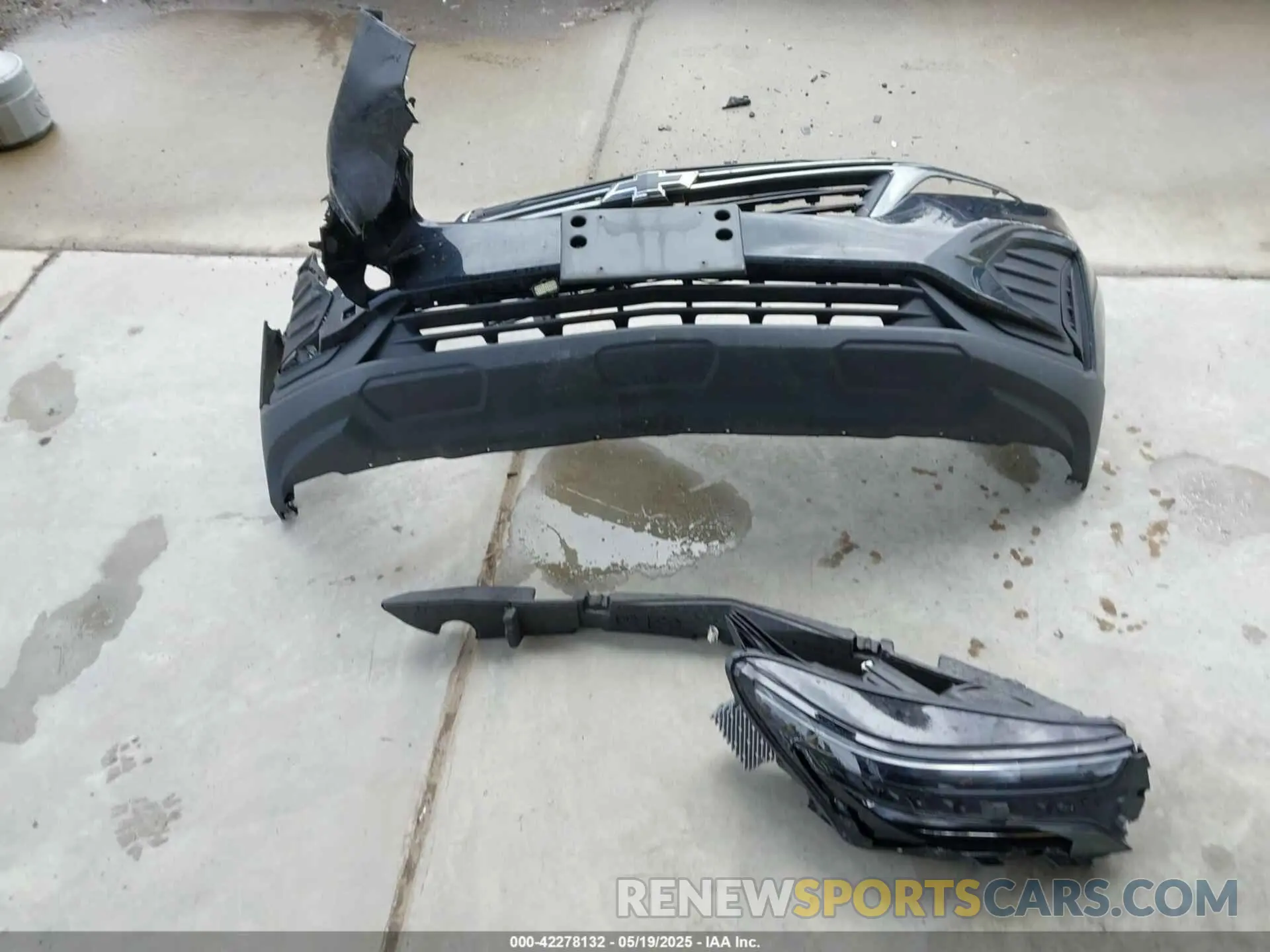 12 Photograph of a damaged car 3GNAXSEG3RL188277 CHEVROLET EQUINOX 2024