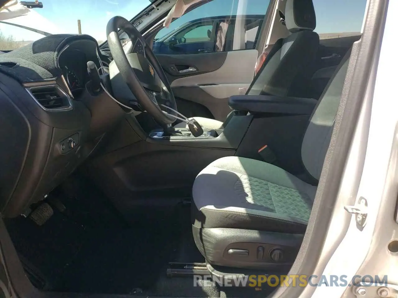 7 Photograph of a damaged car 3GNAXSEG3RL217549 CHEVROLET EQUINOX 2024