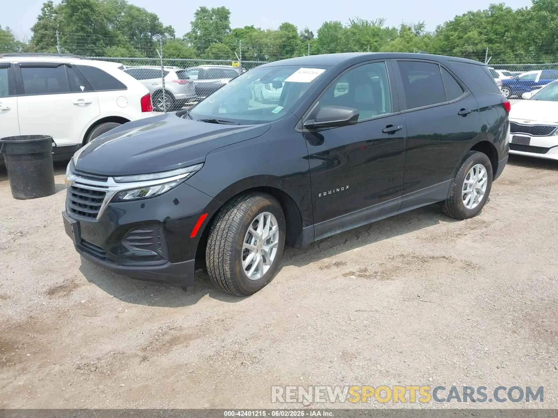 2 Photograph of a damaged car 3GNAXSEG3RL277329 CHEVROLET EQUINOX 2024