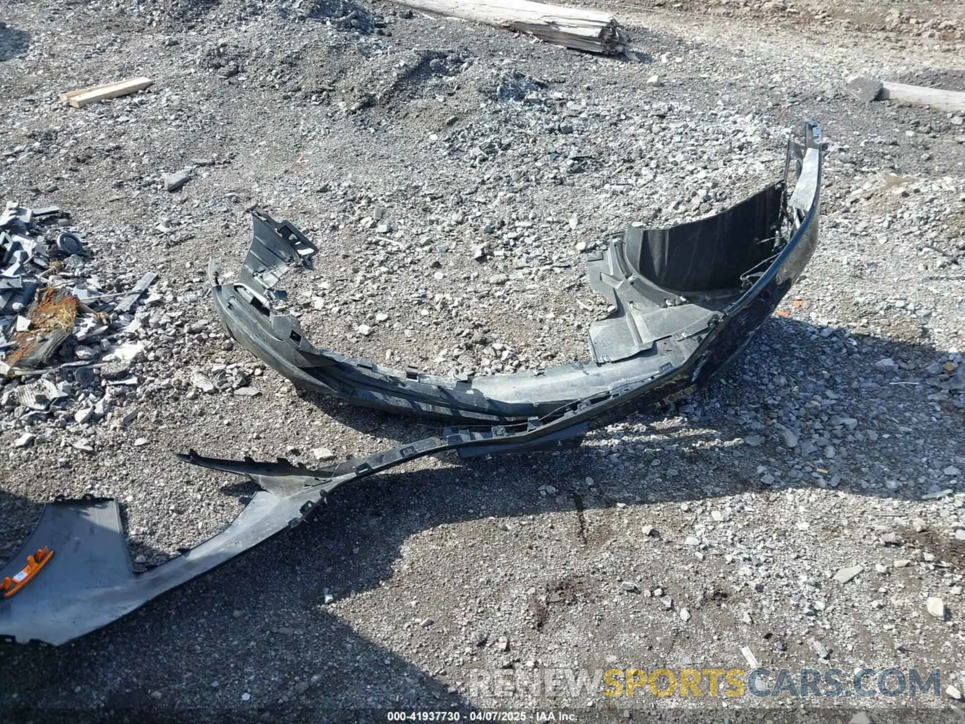 12 Photograph of a damaged car 3GNAXSEG5RL261018 CHEVROLET EQUINOX 2024
