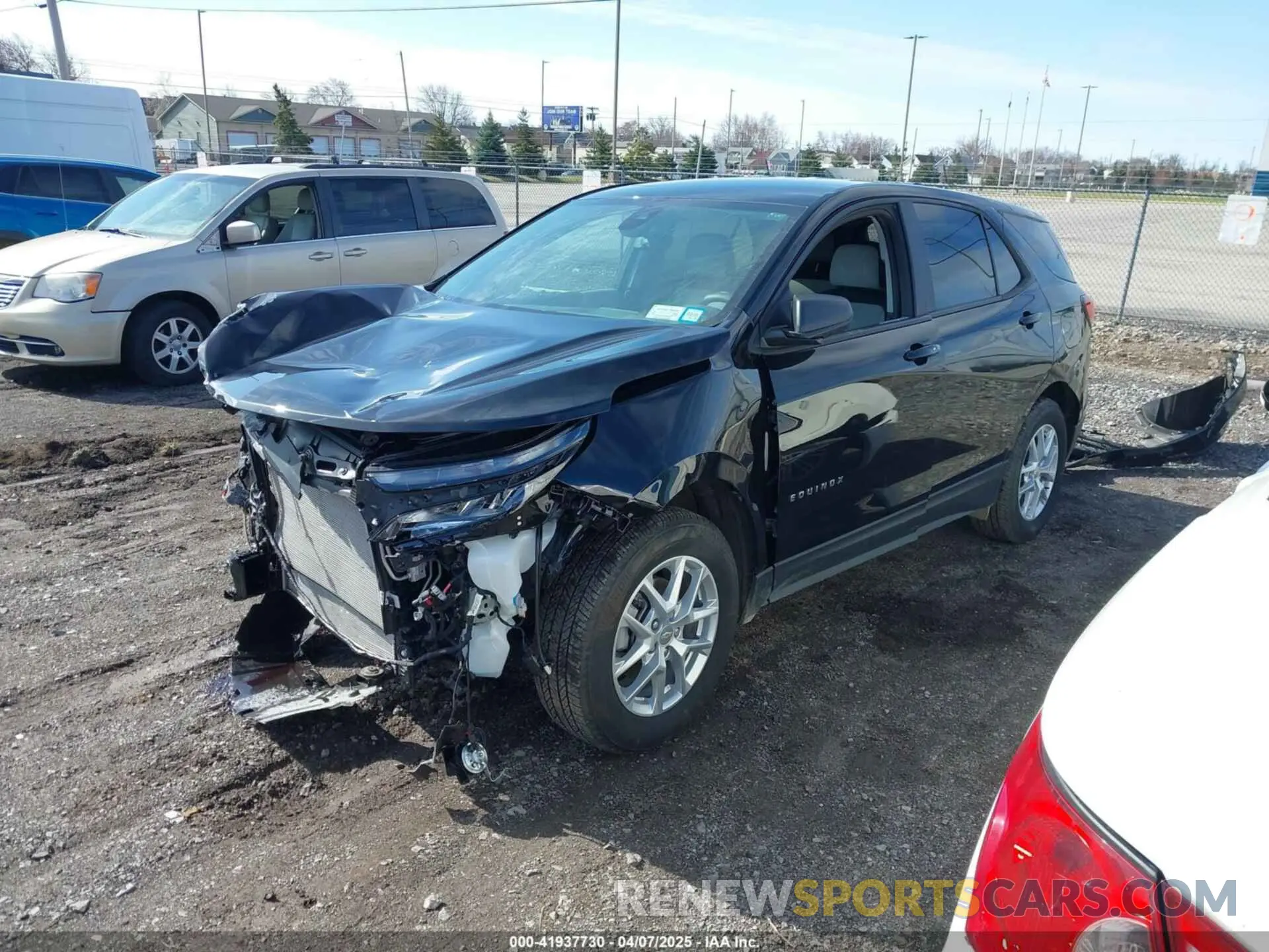 2 Photograph of a damaged car 3GNAXSEG5RL261018 CHEVROLET EQUINOX 2024