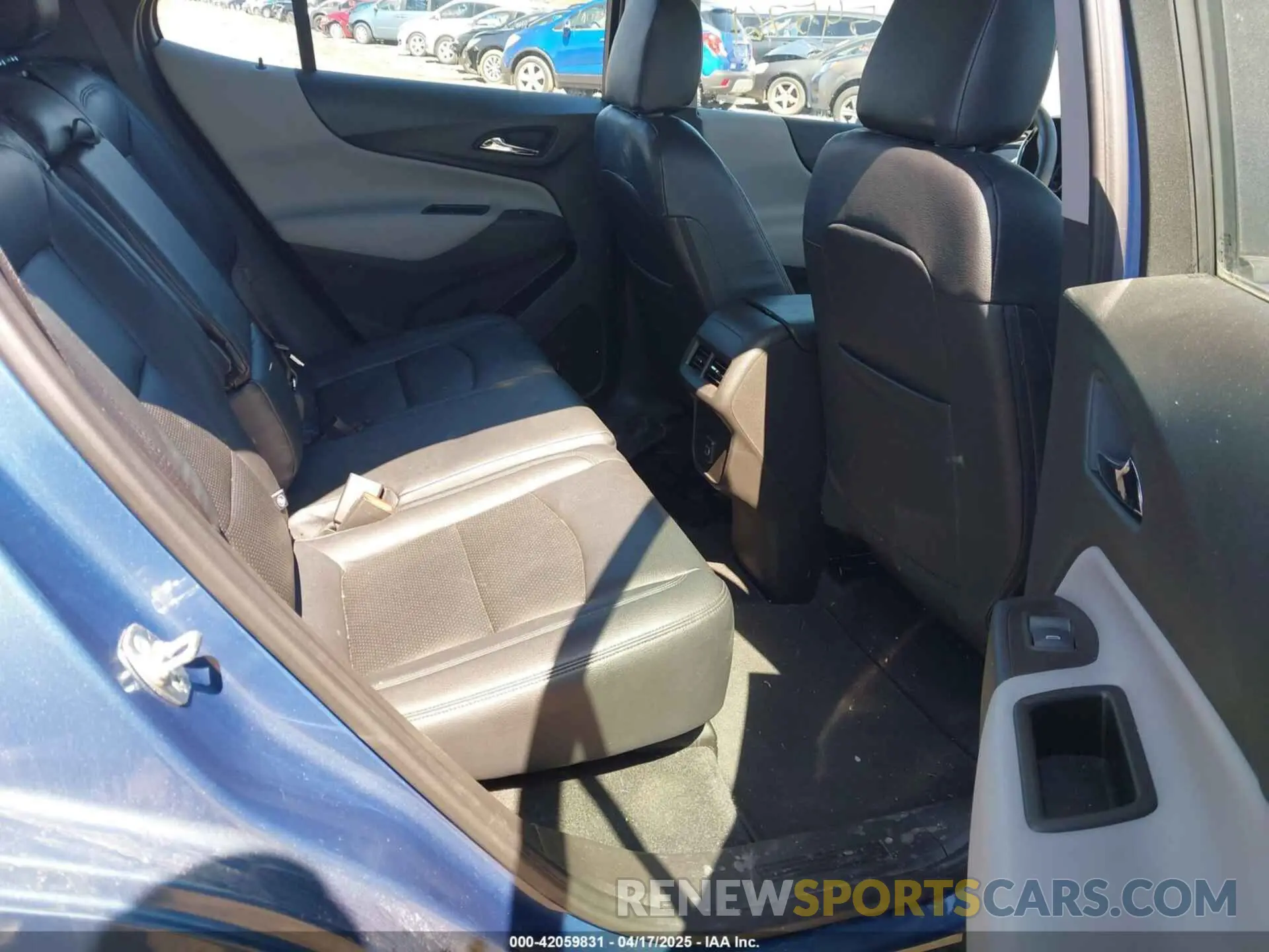 8 Photograph of a damaged car 3GNAXSEG6RL324725 CHEVROLET EQUINOX 2024