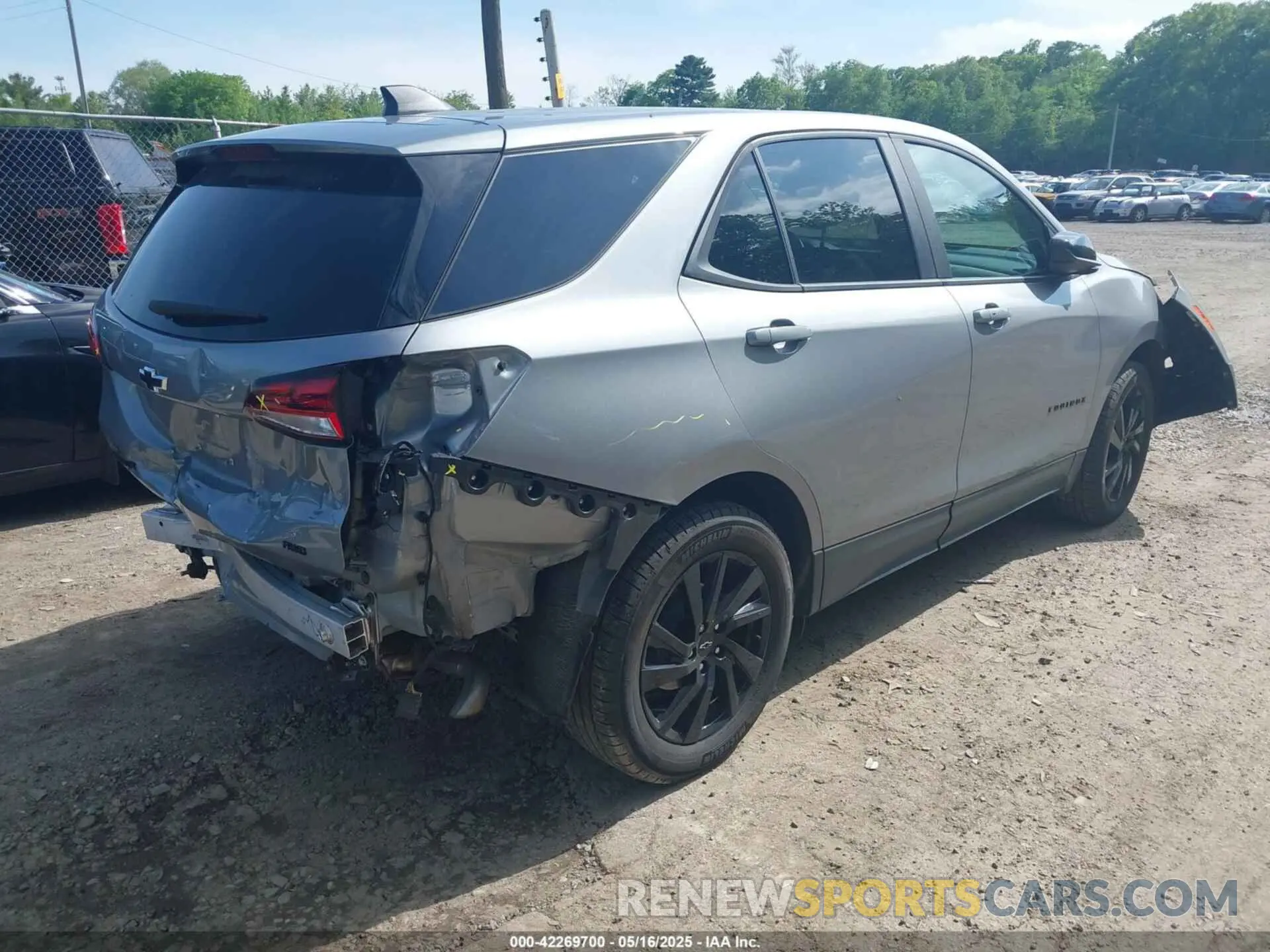4 Photograph of a damaged car 3GNAXSEG8RL141133 CHEVROLET EQUINOX 2024