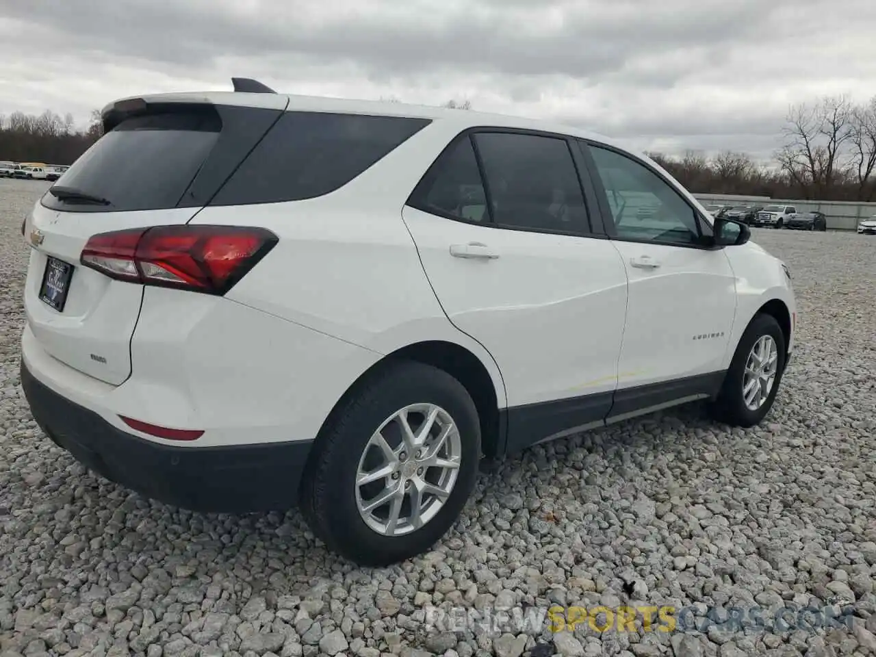 3 Photograph of a damaged car 3GNAXSEG8RL319171 CHEVROLET EQUINOX 2024