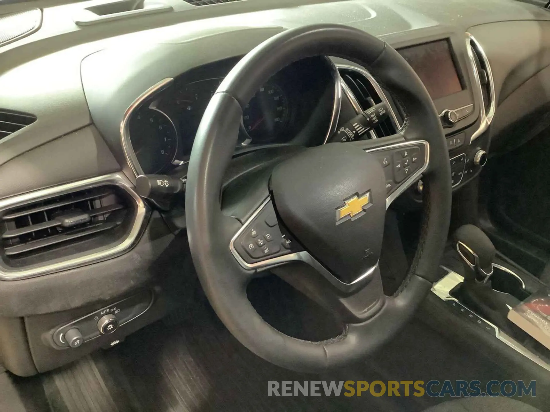4 Photograph of a damaged car 3GNAXTEG0RS192346 CHEVROLET EQUINOX 2024