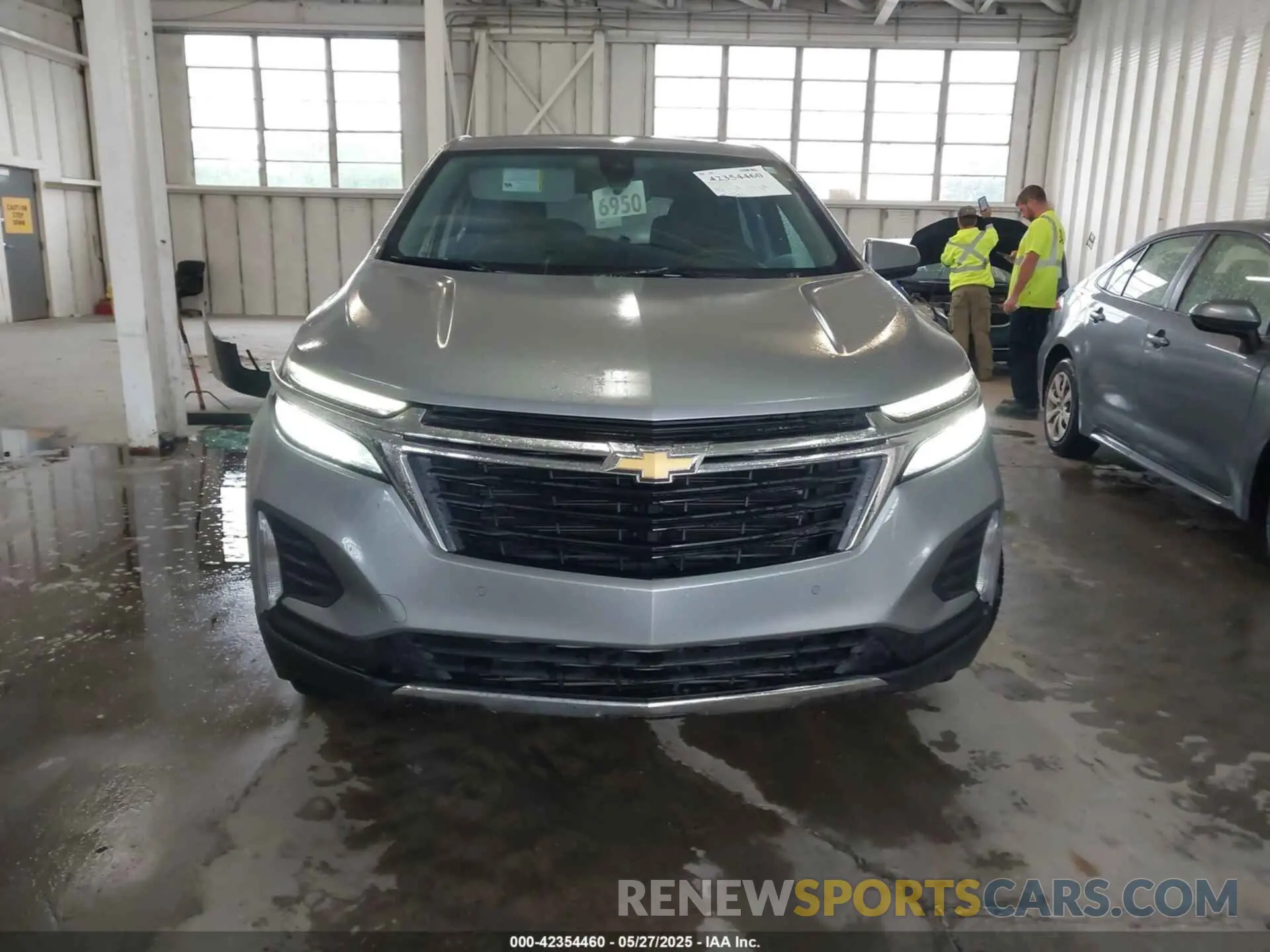 13 Photograph of a damaged car 3GNAXTEG2RL240990 CHEVROLET EQUINOX 2024