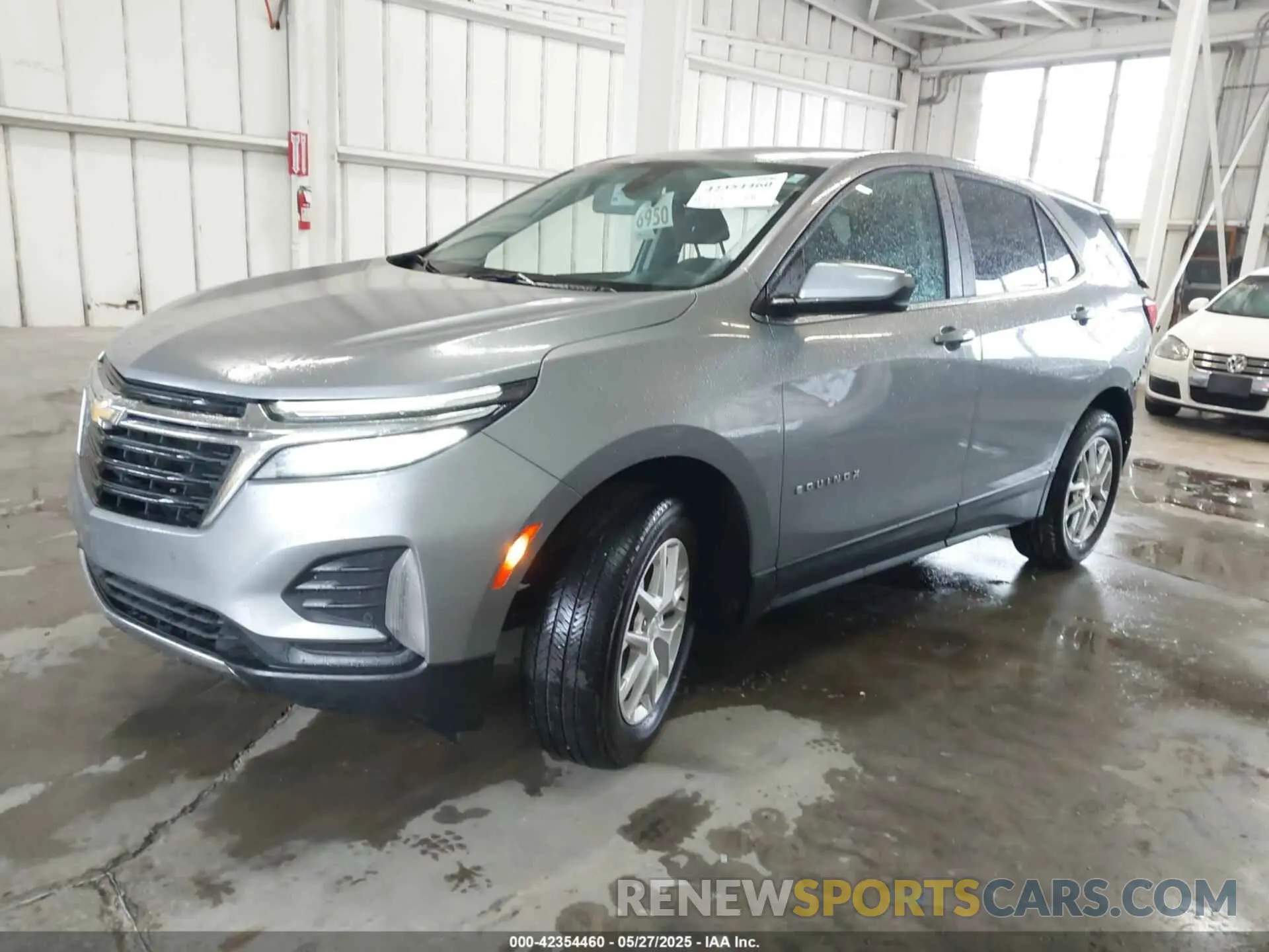 2 Photograph of a damaged car 3GNAXTEG2RL240990 CHEVROLET EQUINOX 2024