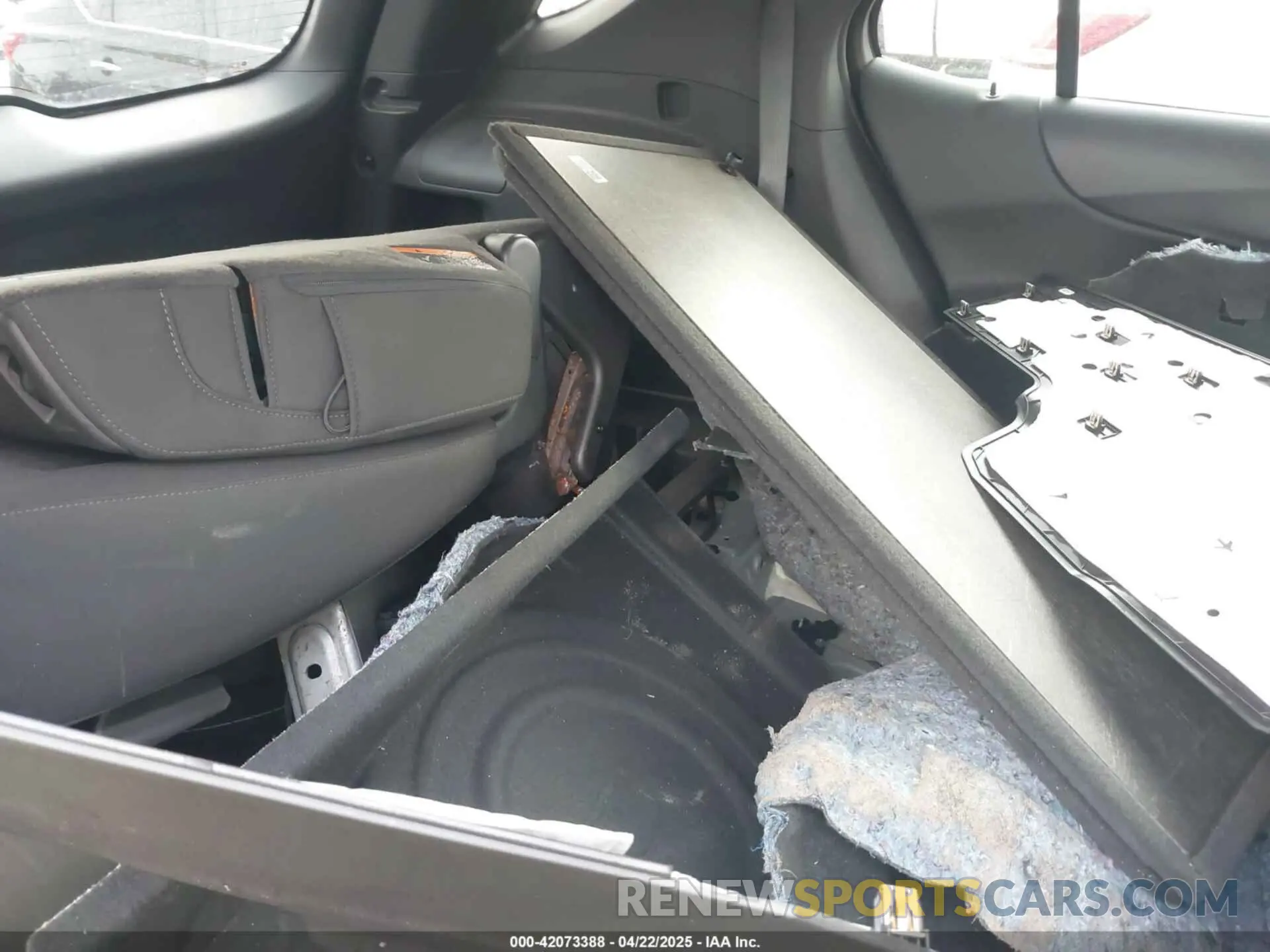 12 Photograph of a damaged car 3GNAXTEG5RL243219 CHEVROLET EQUINOX 2024