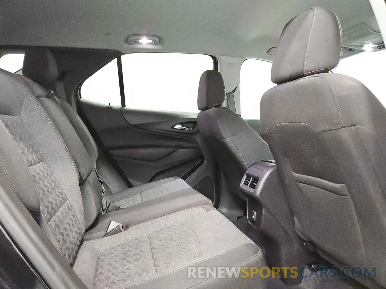 11 Photograph of a damaged car 3GNAXTEG7RL243206 CHEVROLET EQUINOX 2024