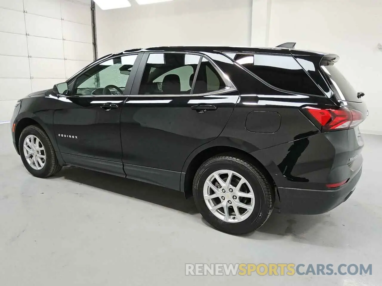 2 Photograph of a damaged car 3GNAXTEG7RL243206 CHEVROLET EQUINOX 2024