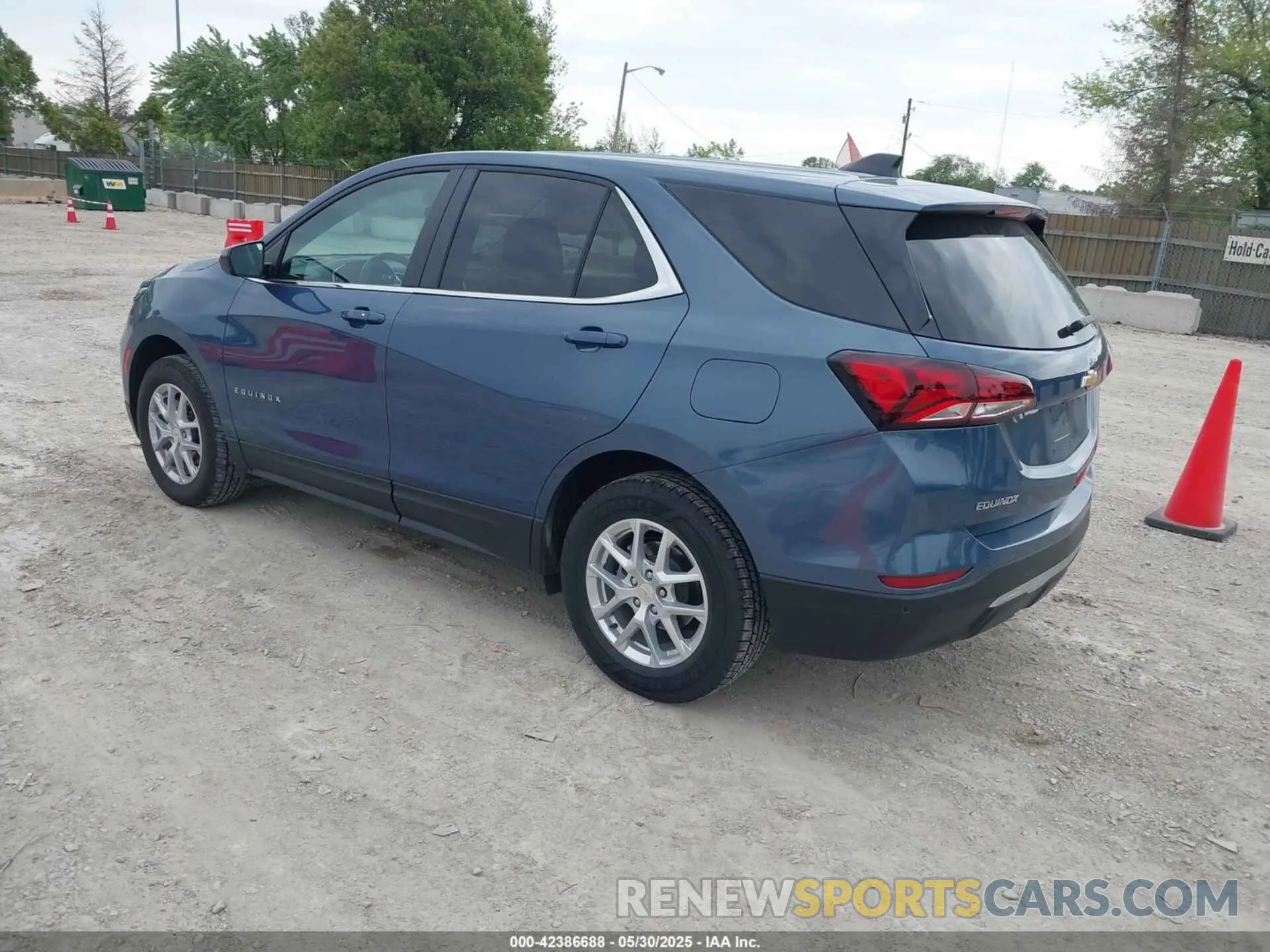 3 Photograph of a damaged car 3GNAXTEG8RL201496 CHEVROLET EQUINOX 2024