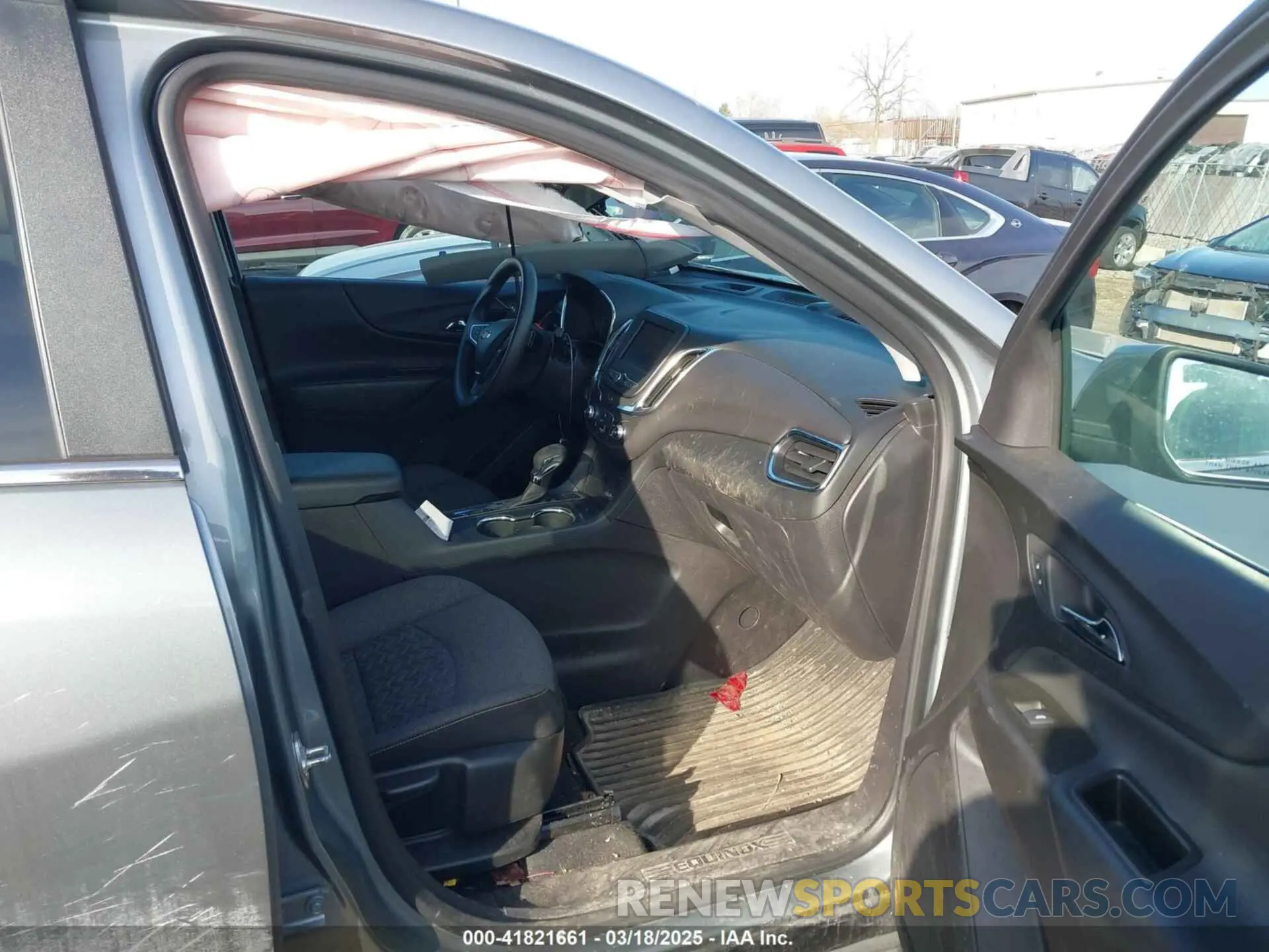 5 Photograph of a damaged car 3GNAXTEG8RS213069 CHEVROLET EQUINOX 2024