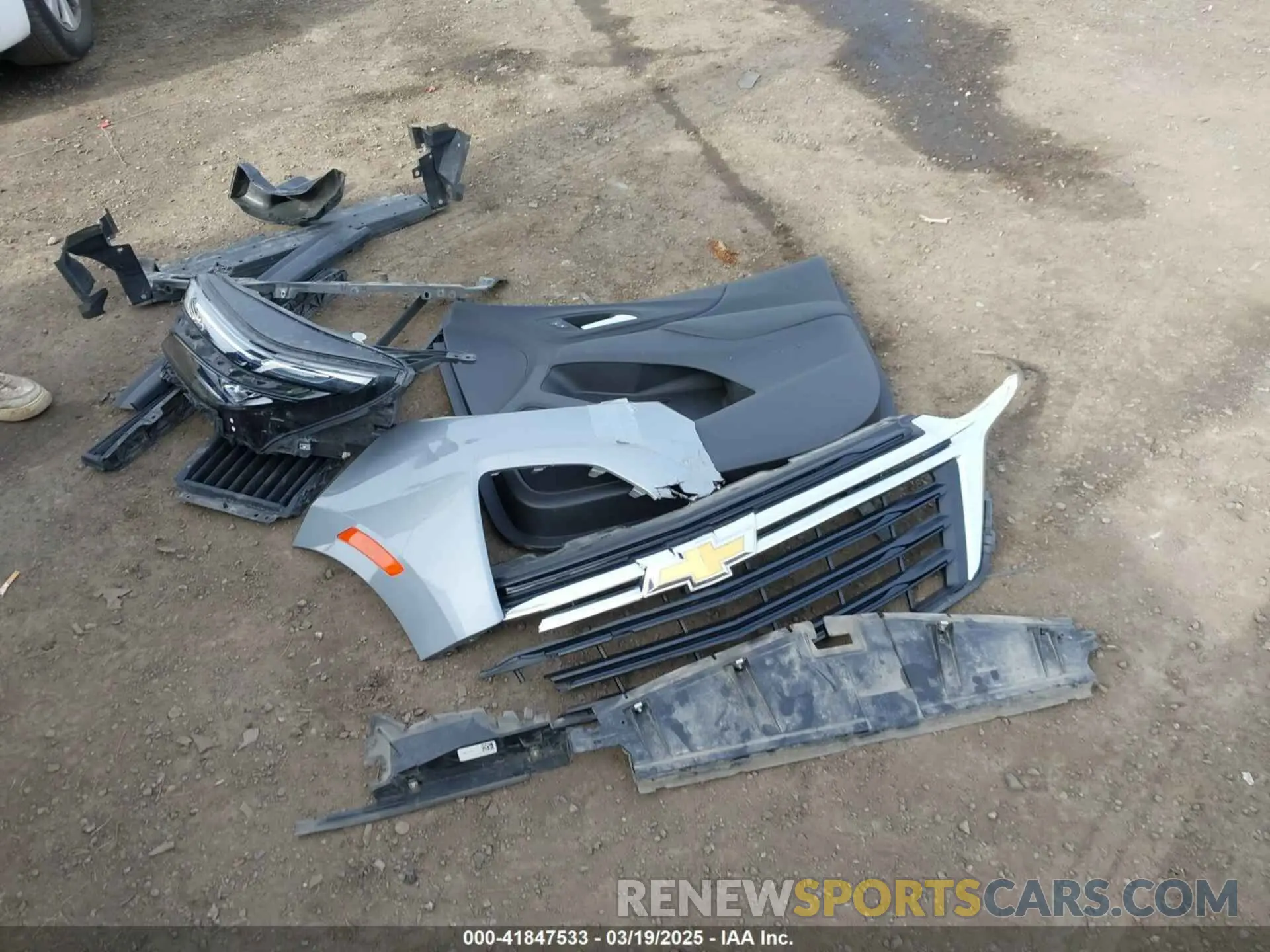 12 Photograph of a damaged car 3GNAXTEG9RL255258 CHEVROLET EQUINOX 2024