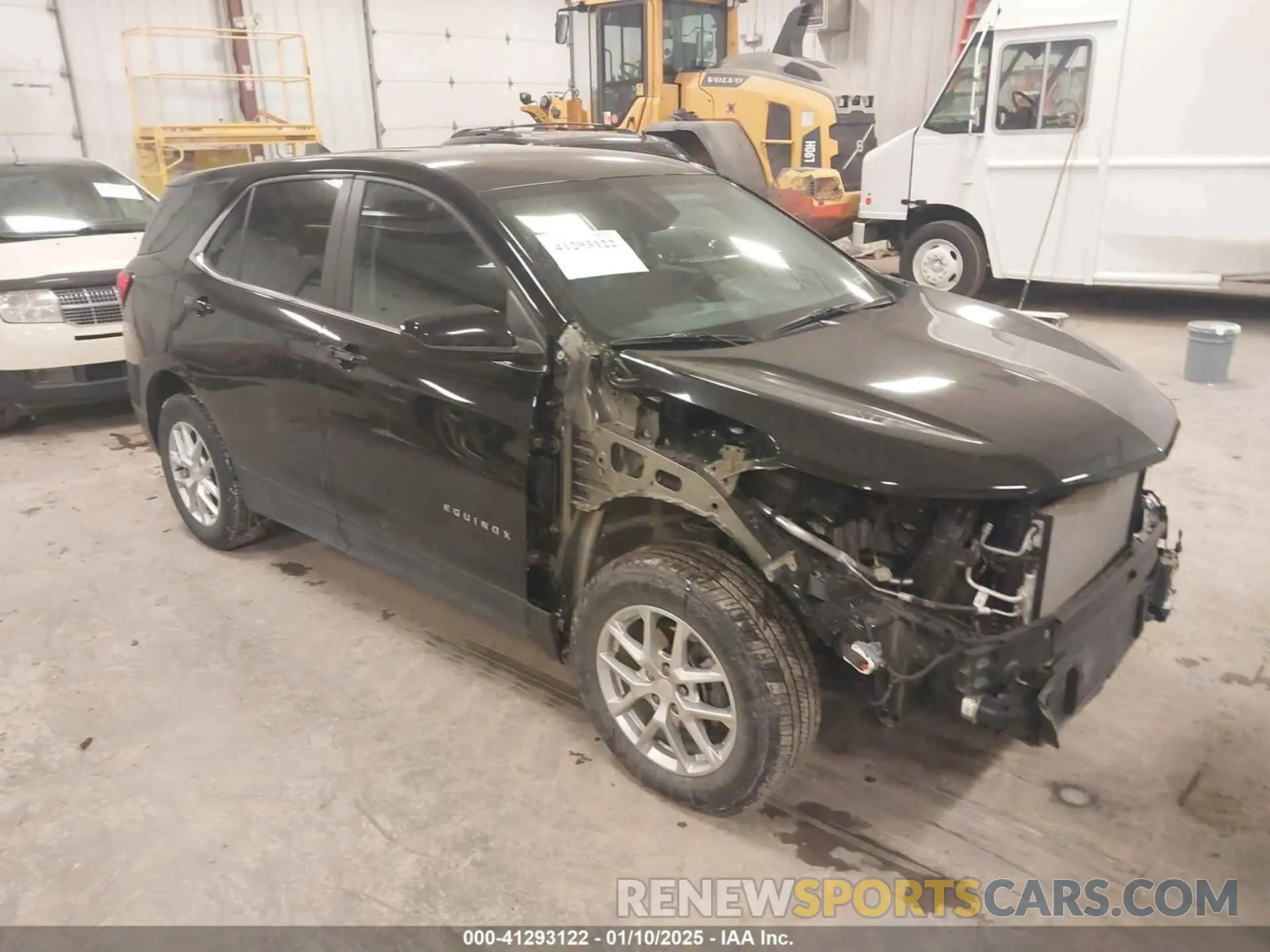 1 Photograph of a damaged car 3GNAXUEG0RL105769 CHEVROLET EQUINOX 2024