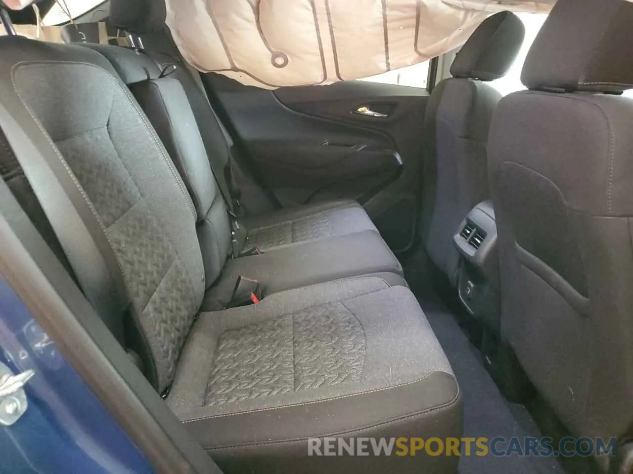 10 Photograph of a damaged car 3GNAXUEG0RL212045 CHEVROLET EQUINOX 2024
