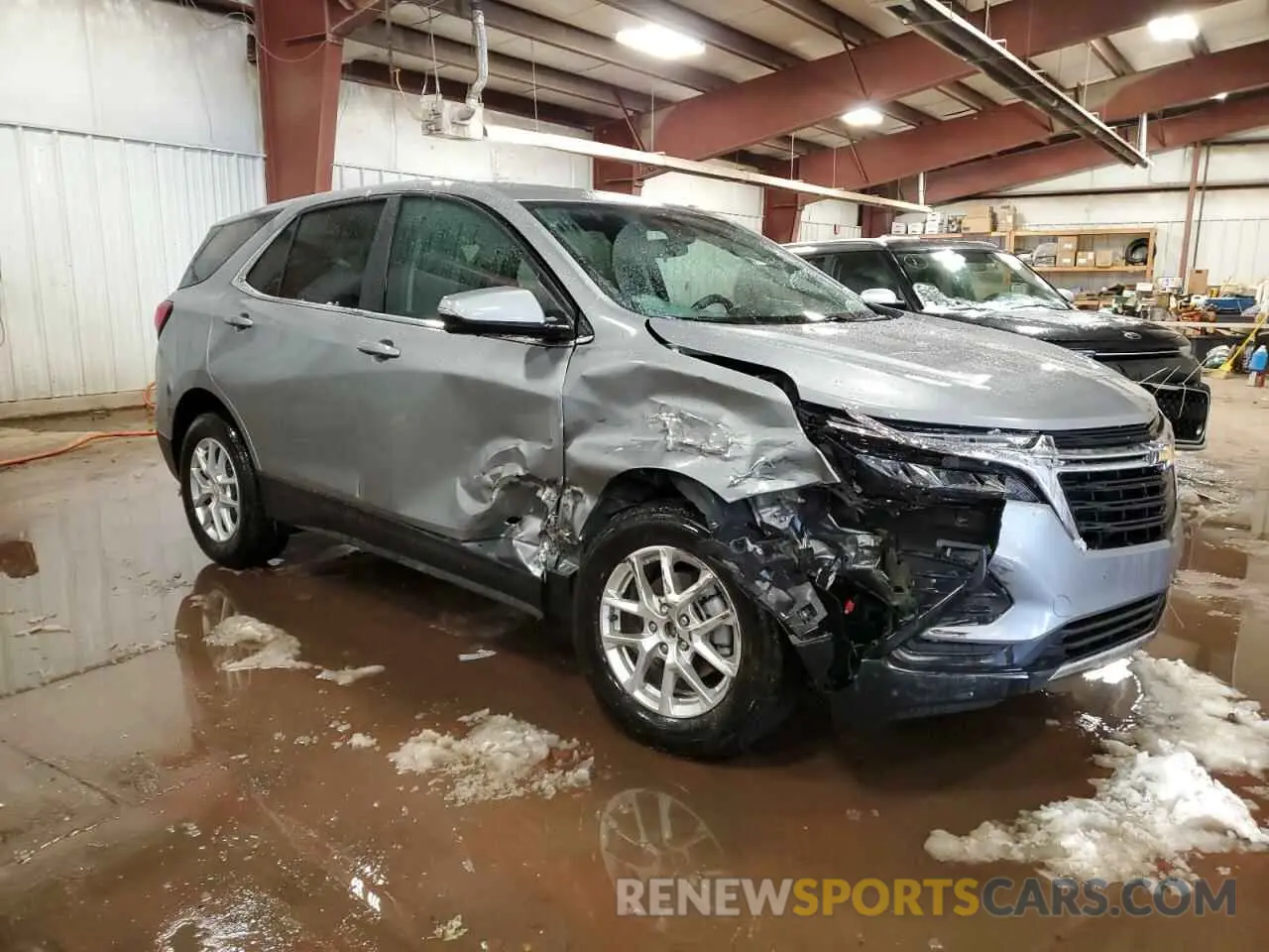 4 Photograph of a damaged car 3GNAXUEG0RL364228 CHEVROLET EQUINOX 2024